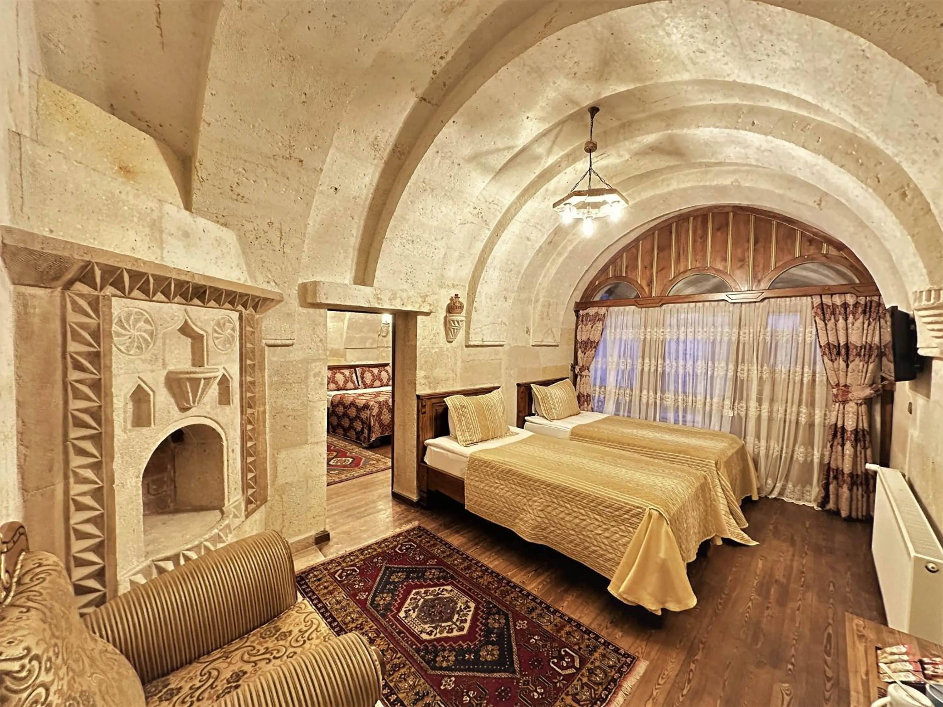 Massage, Bed in Stone House Cave Hotel