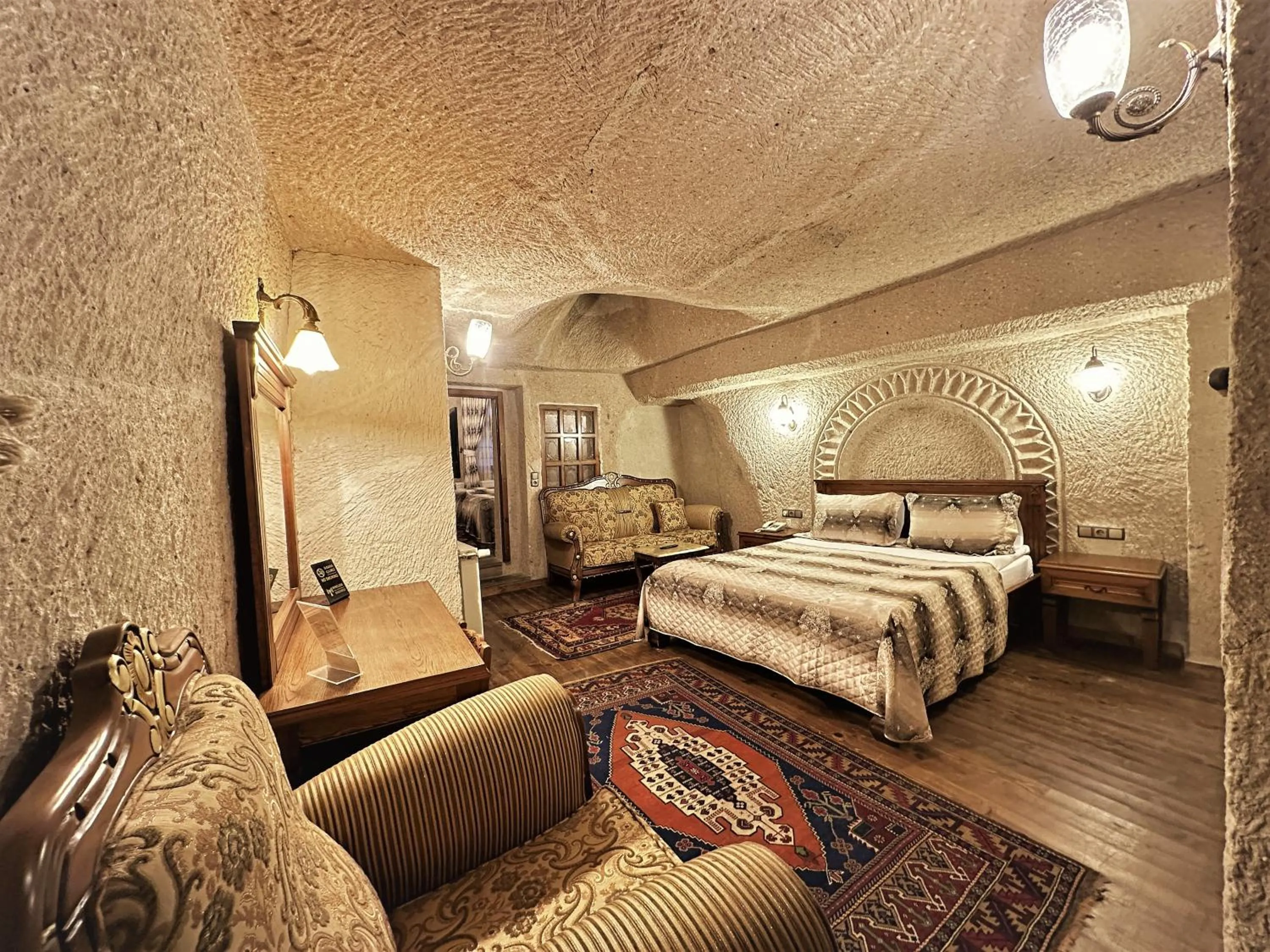 Massage, Bed in Stone House Cave Hotel