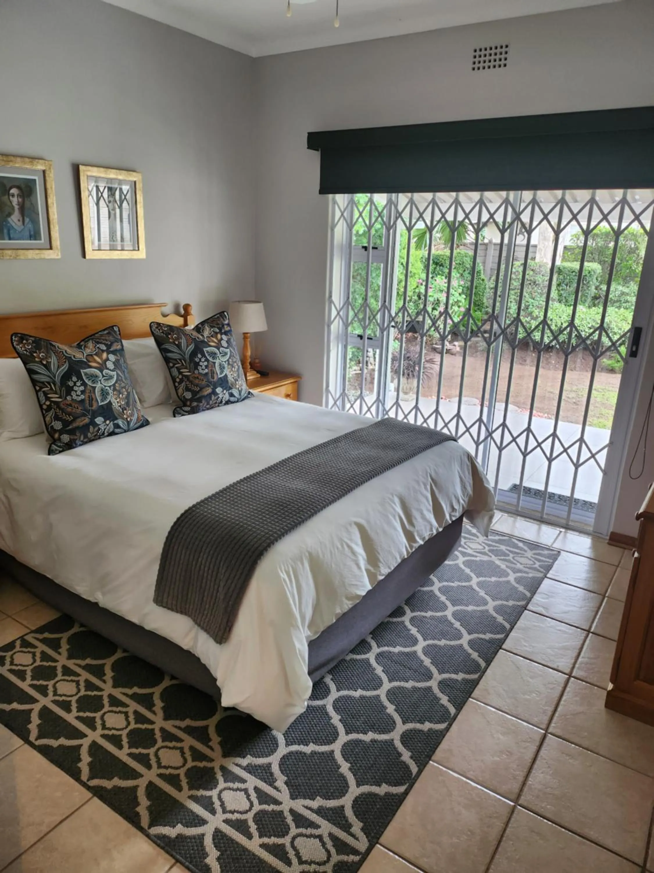 Rosewood Guest Cottage