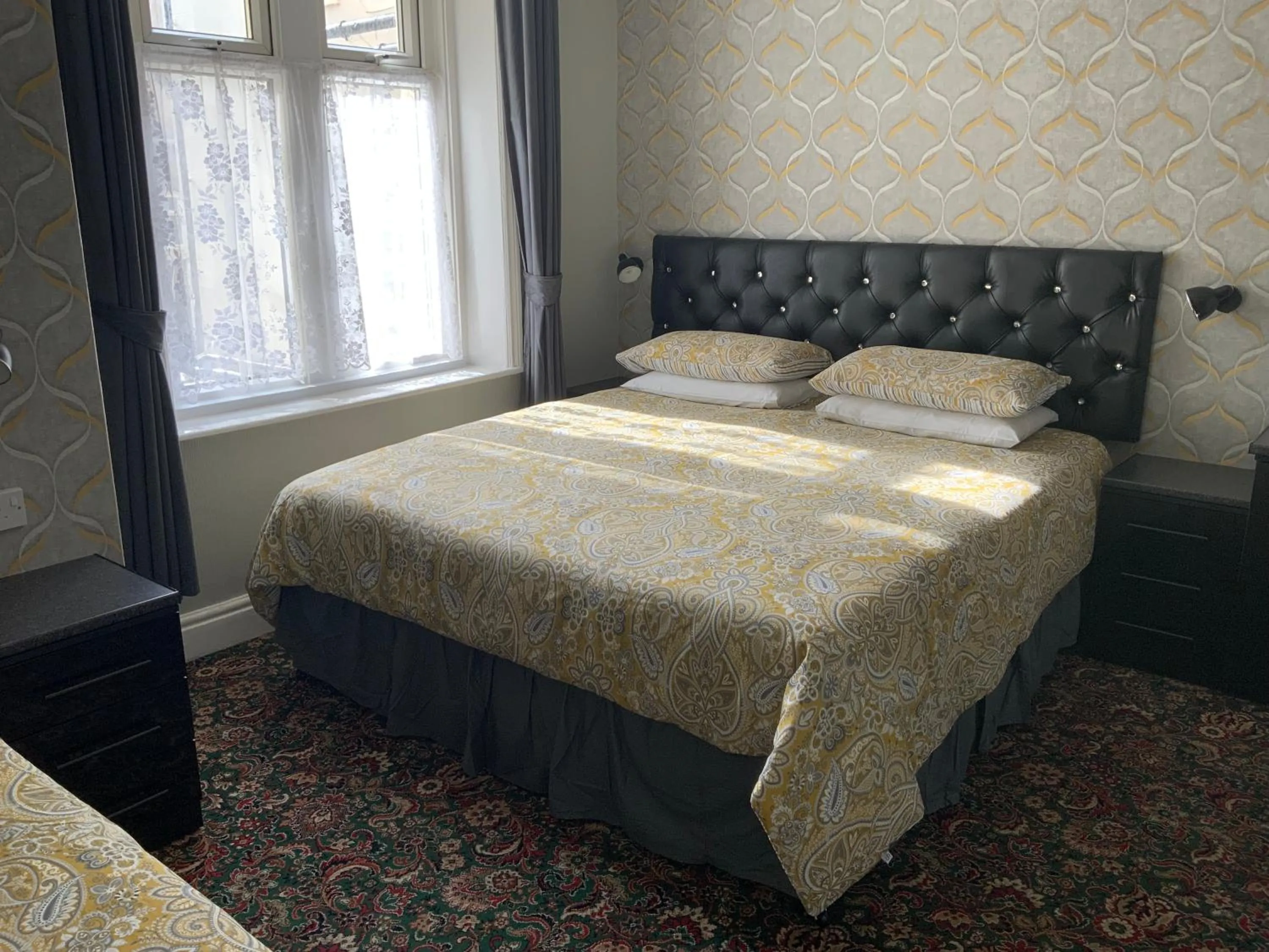 Bedroom, Bed in Myrtle house