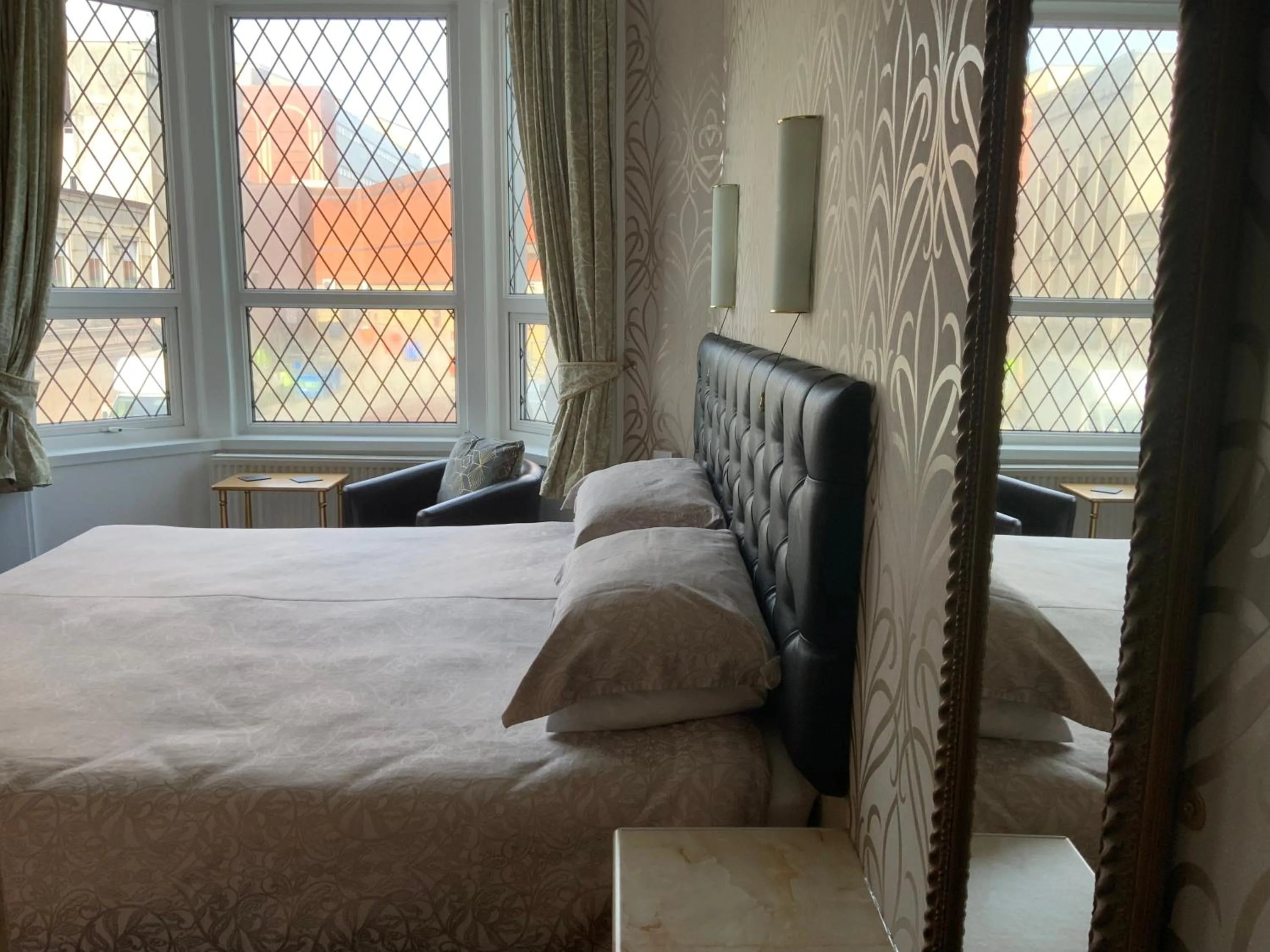 Bedroom, Bed in Myrtle house