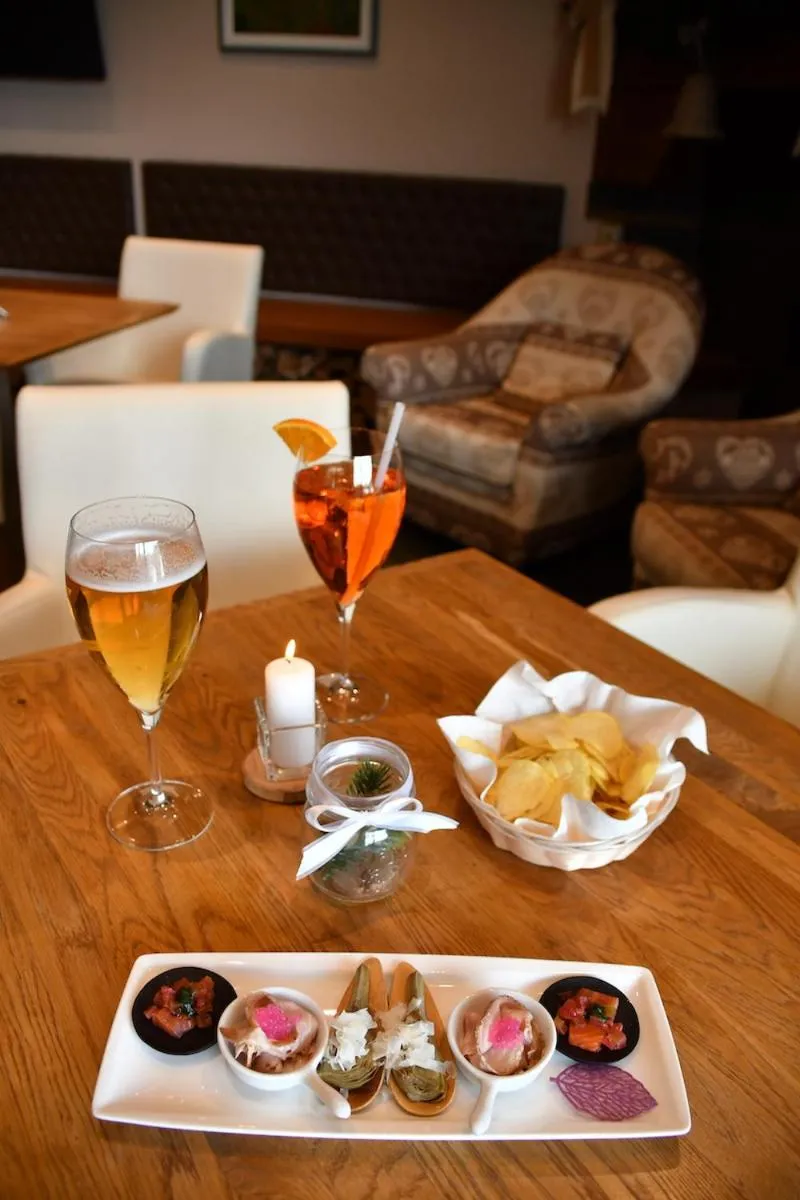 Lounge or bar in Hotel Il Cervo, SPA & Wellness, Bike Hotel