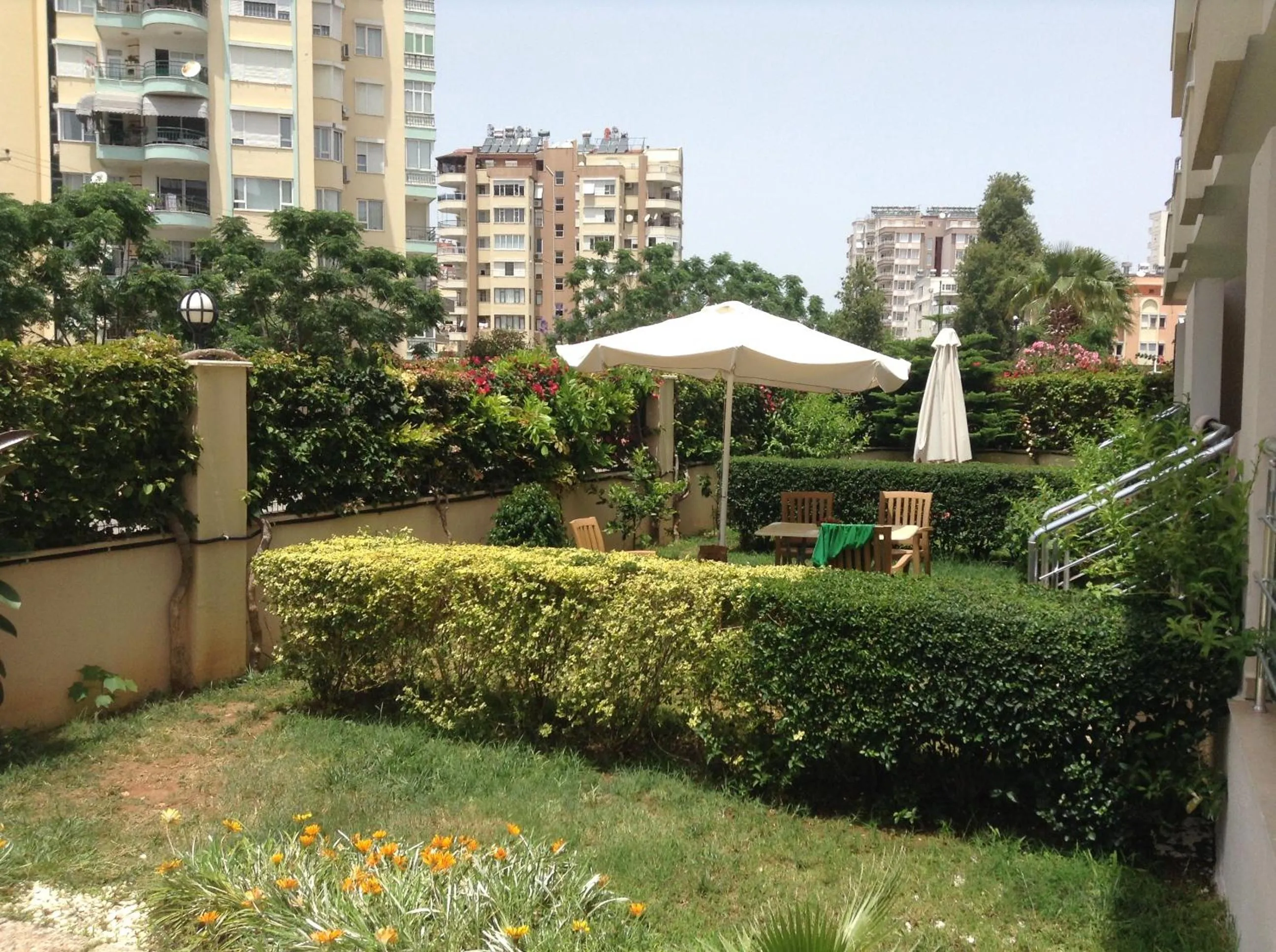 Garden in Address Residence Suite Hotel