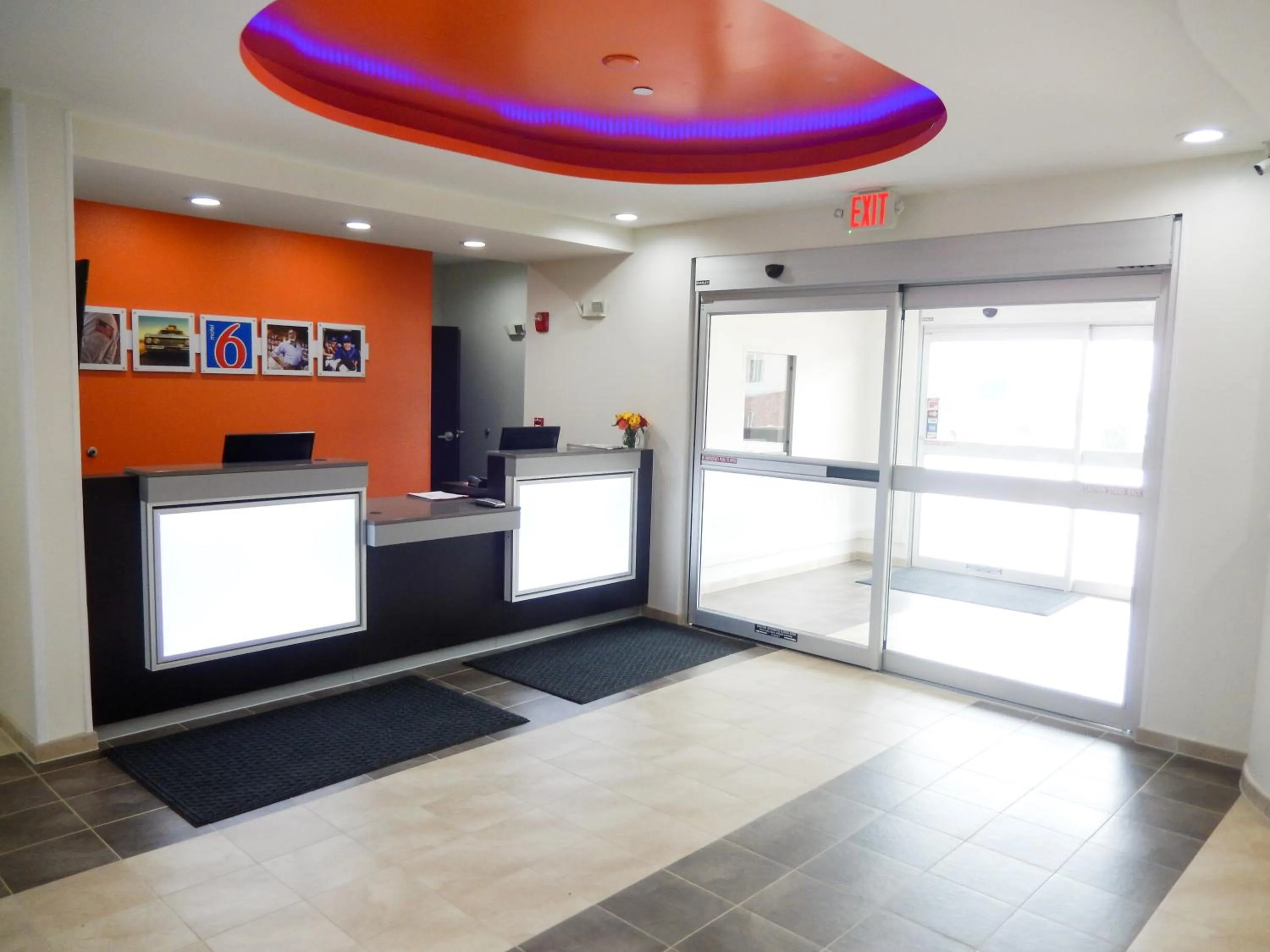 Lobby or reception in Motel 6-Tulsa, OK