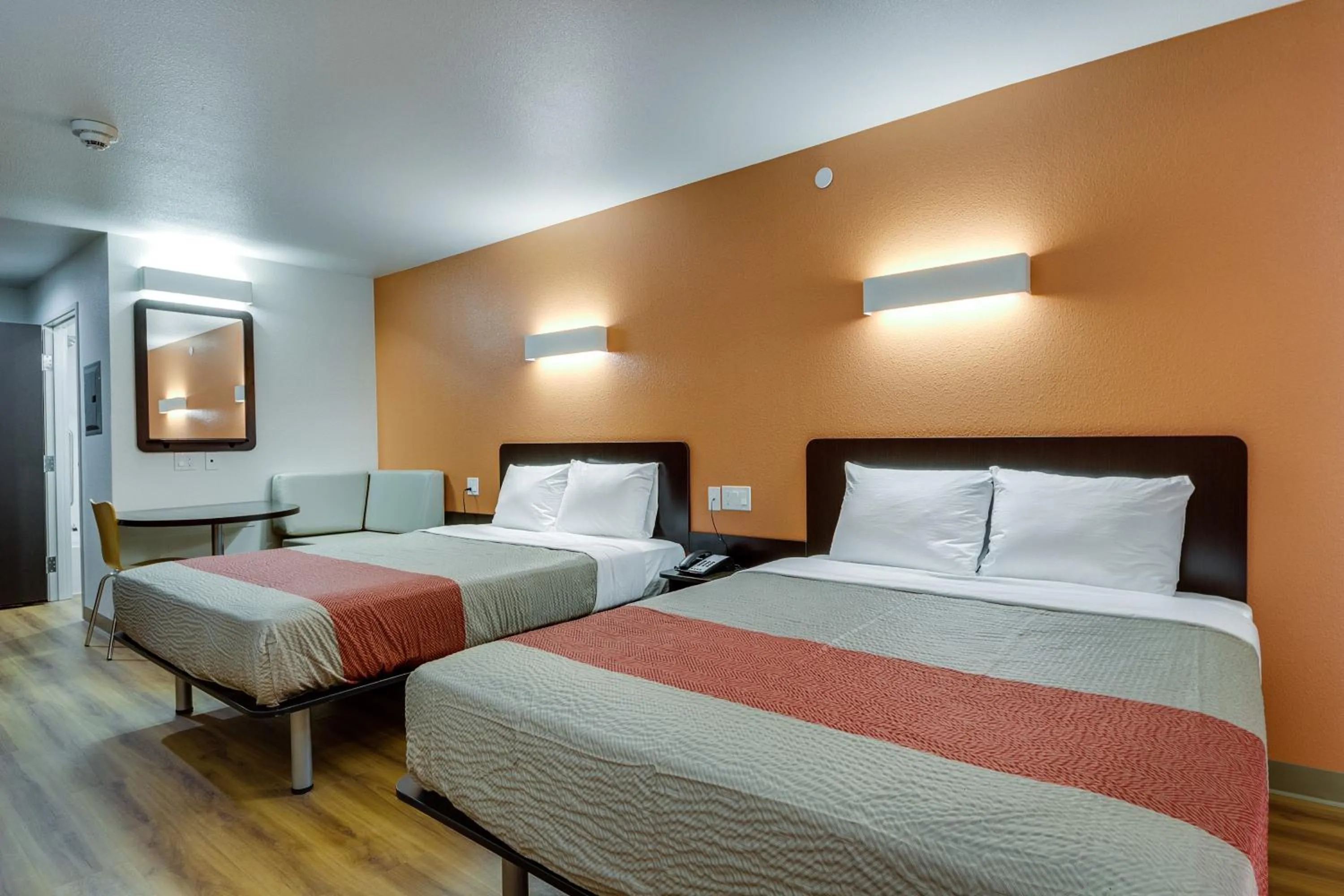 Bedroom, Bed in Motel 6-Tulsa, OK