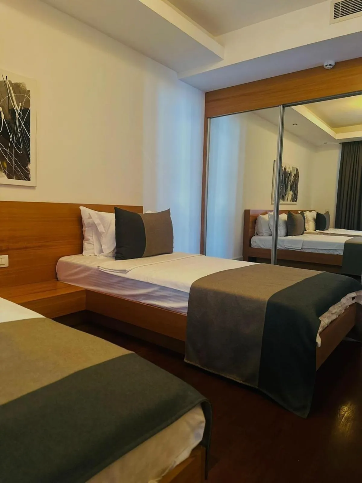 Photo of the whole room, Bed in The Highlight Bodrum