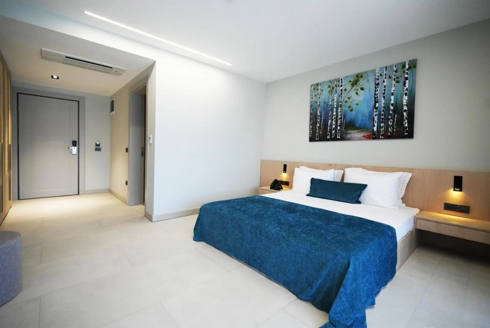 Photo of the whole room, Bed in The Highlight Bodrum