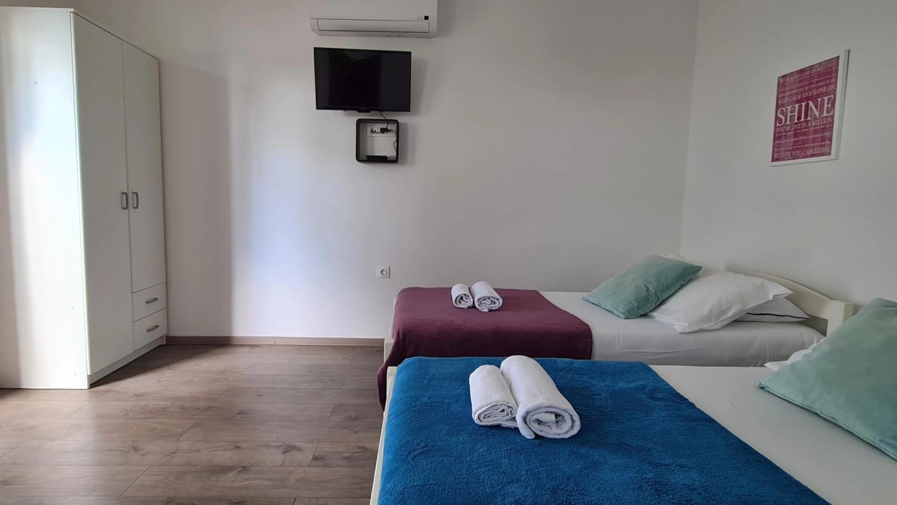 Photo of the whole room, Bed in Cin&Co Central Apartments