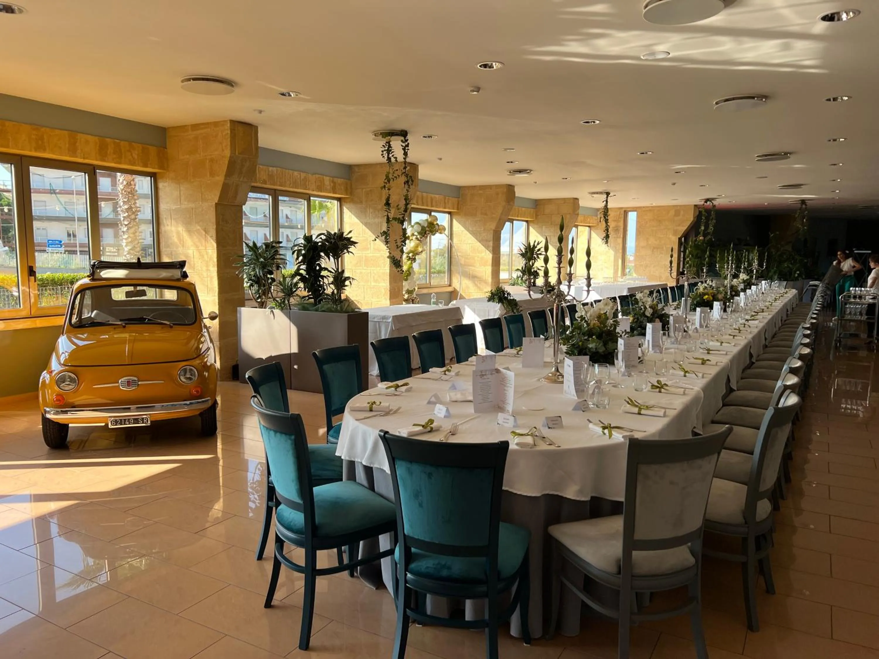 Communal lounge/ TV room in Città Della Notte