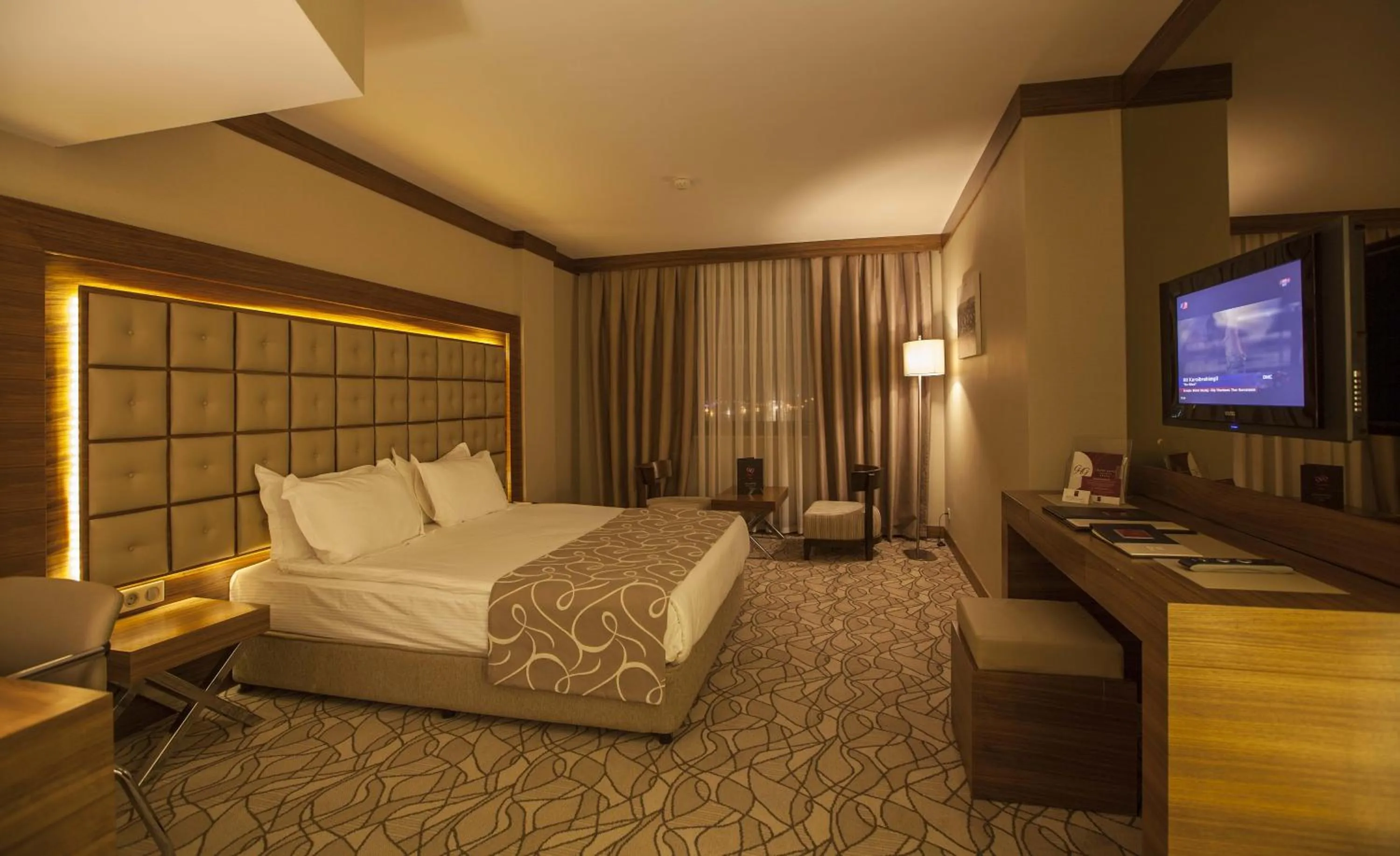 Photo of the whole room, Bed in Grand Hotel Gaziantep