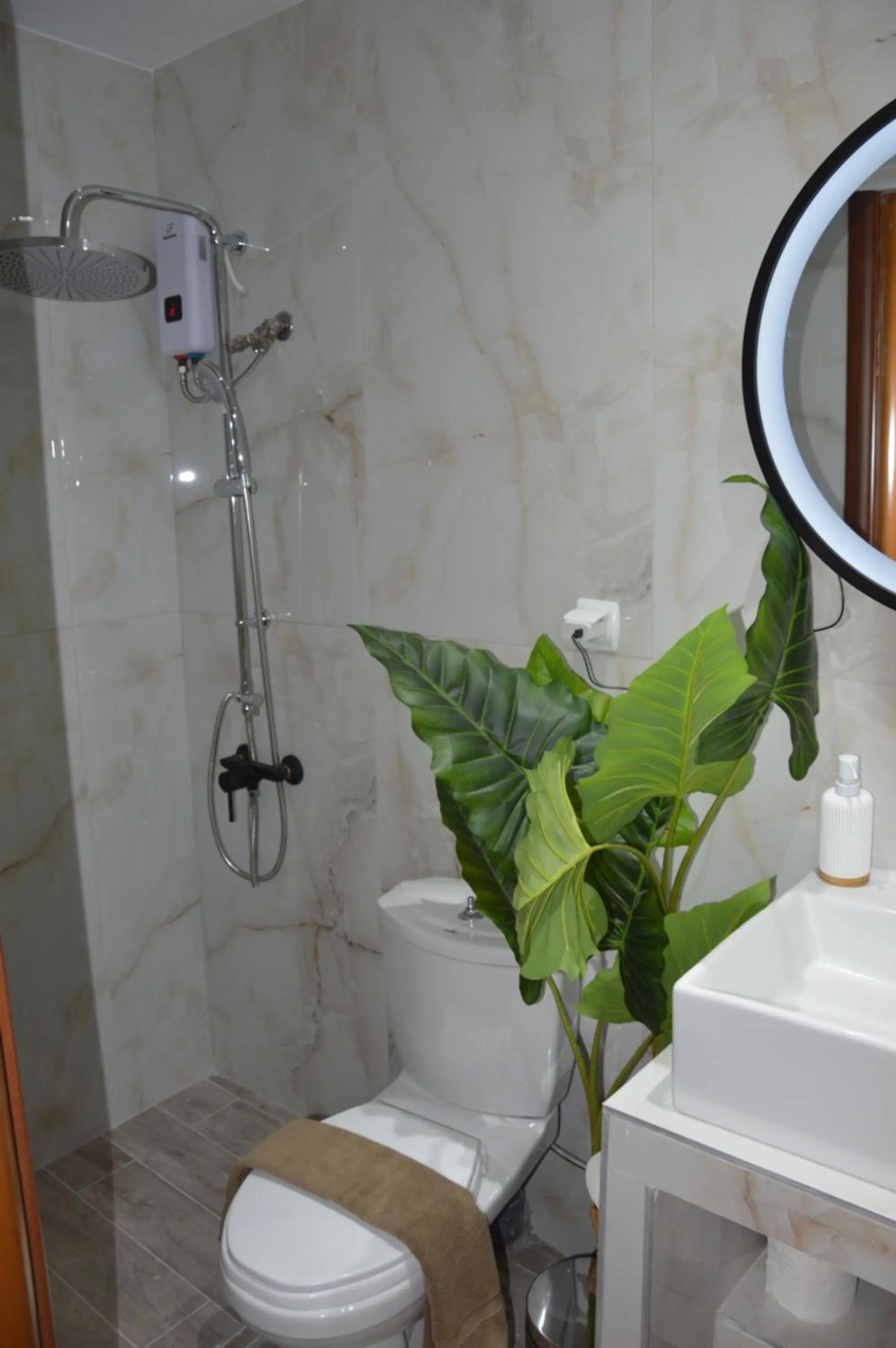 Shower in Aqua Mare Sea Side Rooms