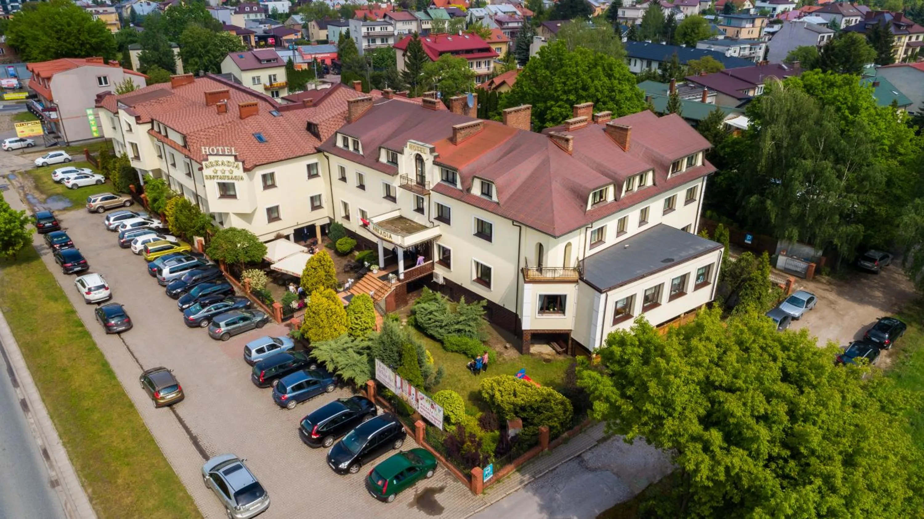 Property building in Hotel Arkadia