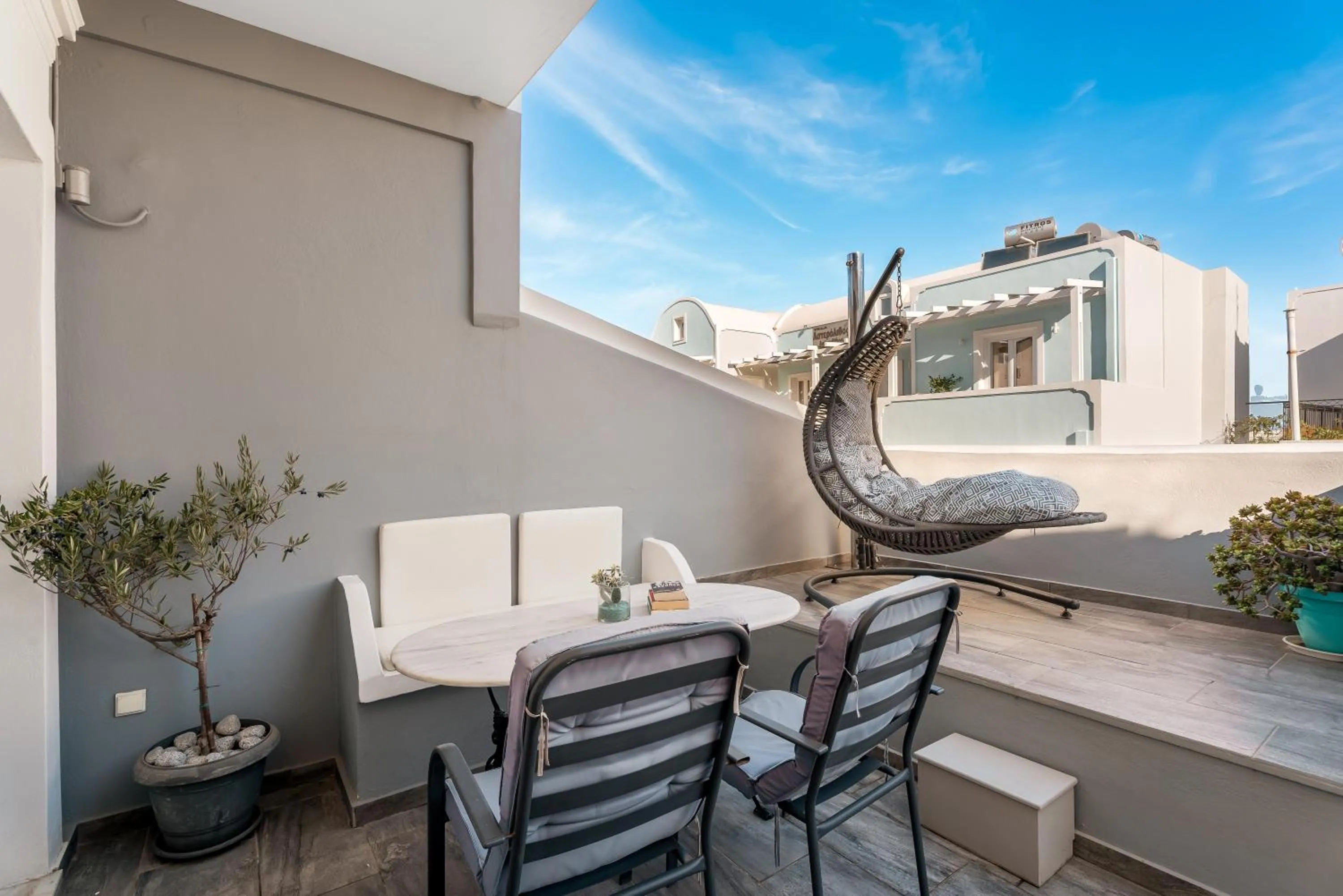 Balcony/Terrace in Oasis Hotel