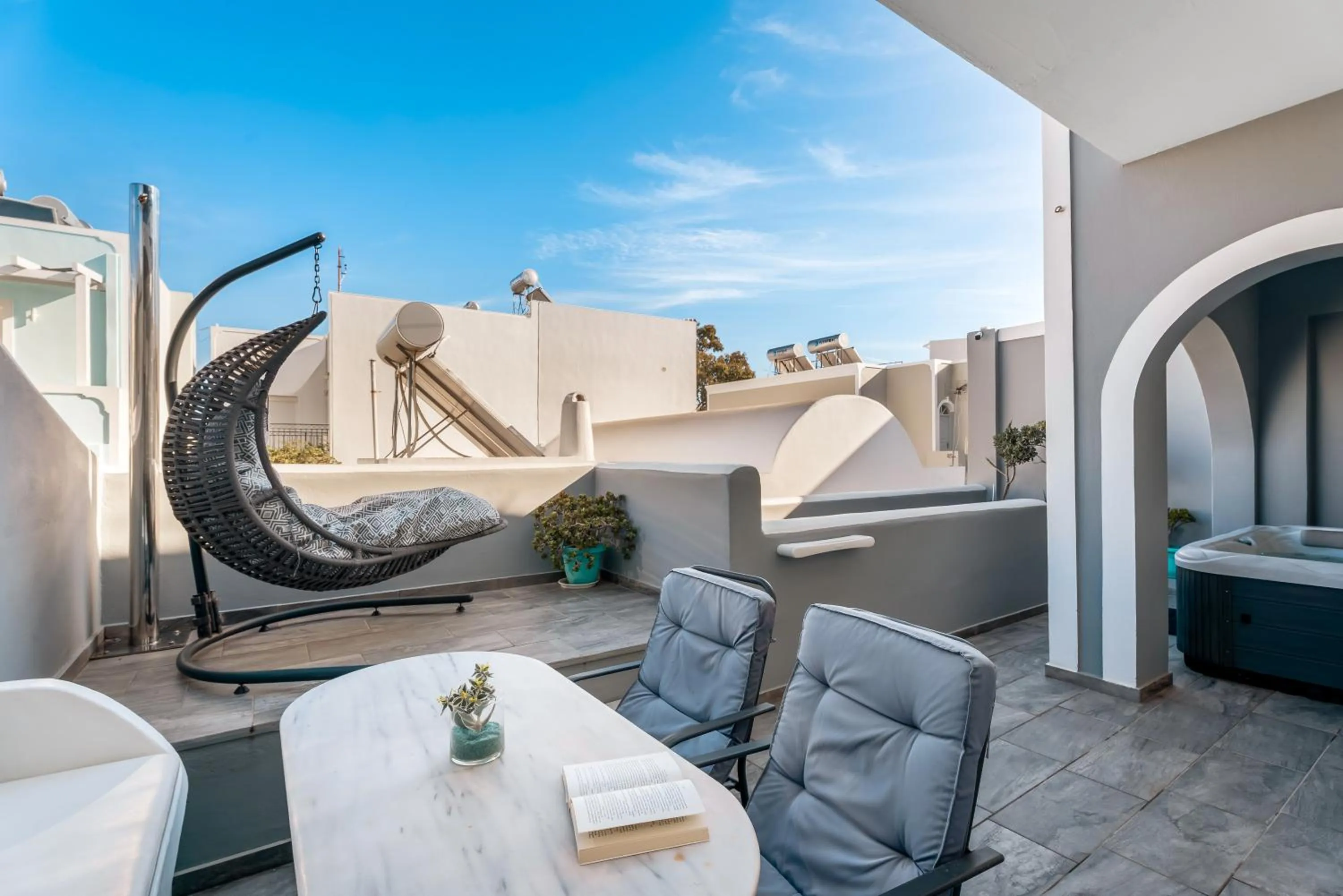 Balcony/Terrace in Oasis Hotel