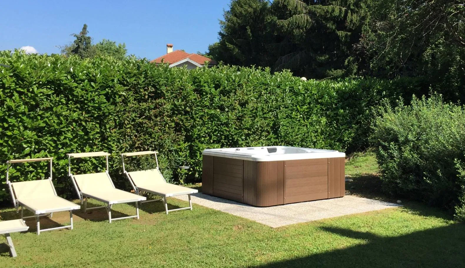 Hot Tub in Villa D'Azeglio