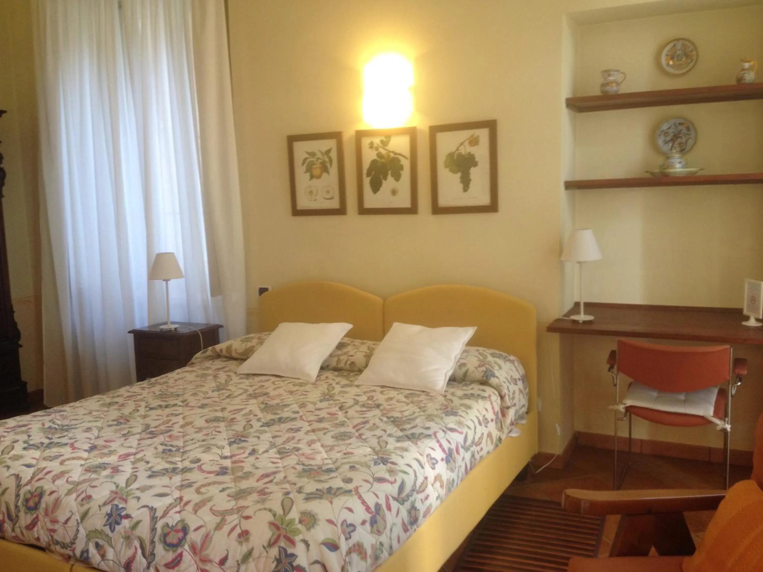 Photo of the whole room, Bed in Villa D'Azeglio