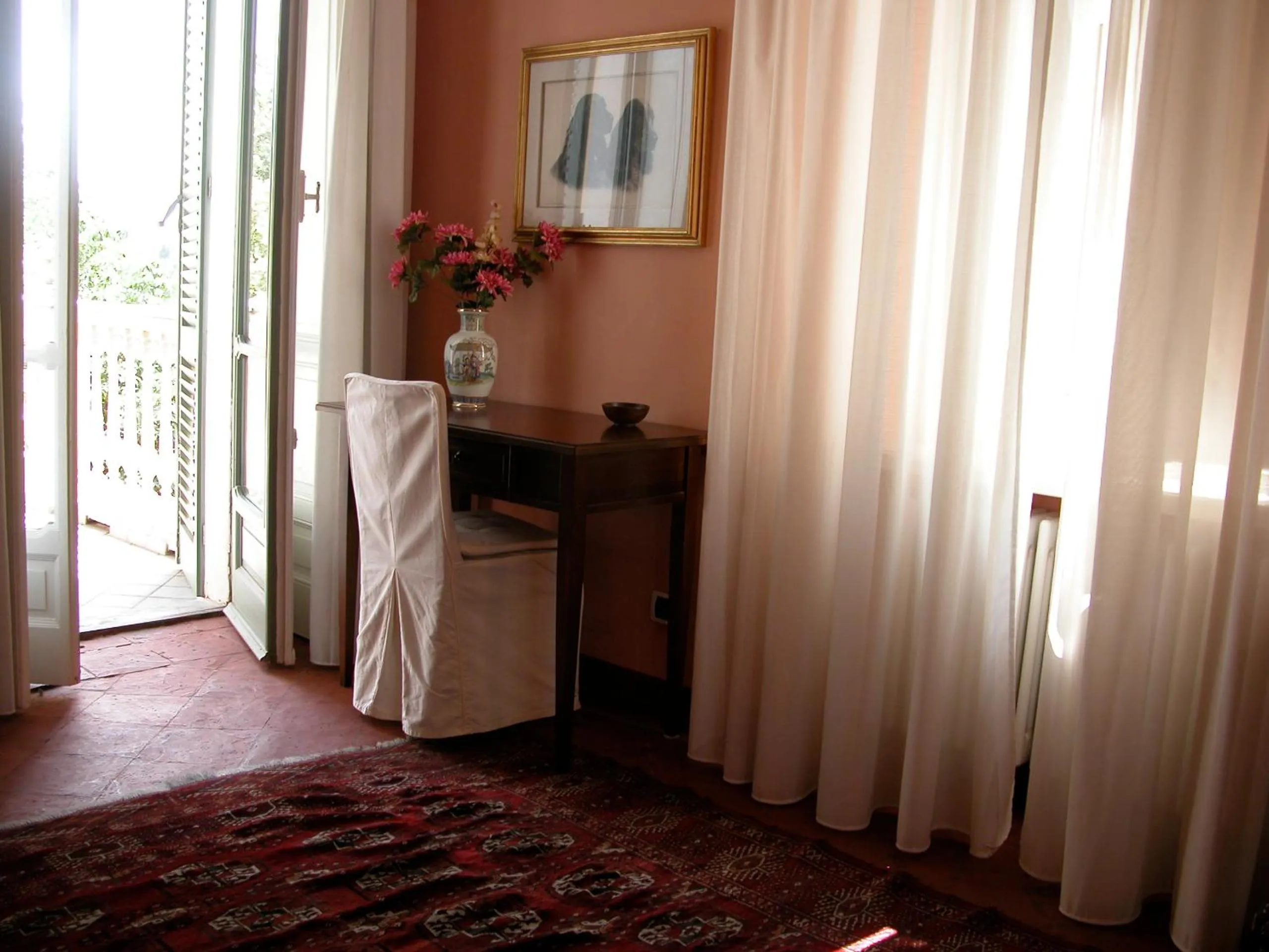 Seating area in Villa D'Azeglio