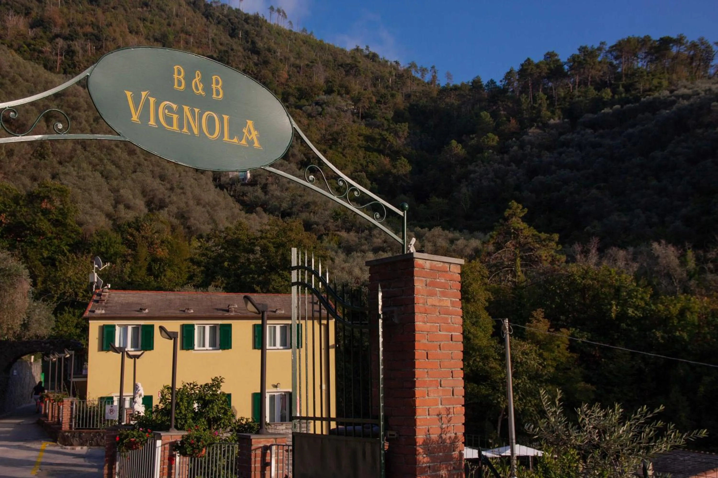 Facade/entrance in B&B Vignola