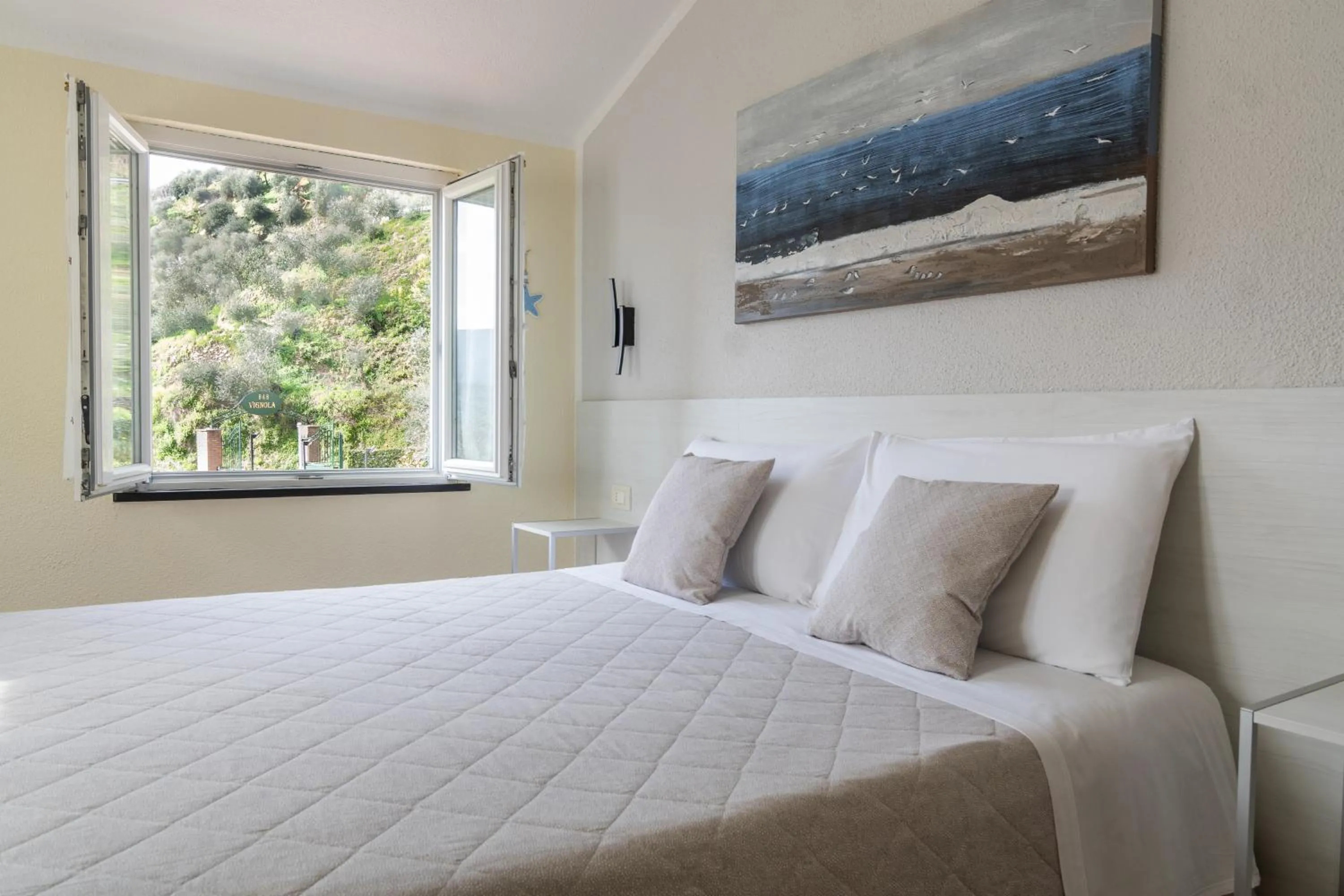 View (from property/room), Bed in B&B Vignola