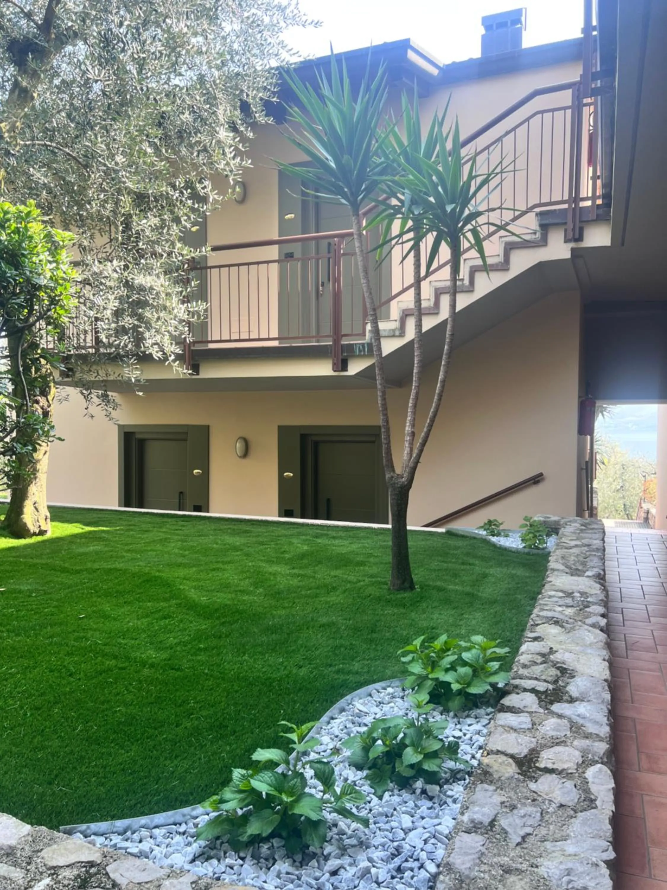 Property building in Hotel Ilma Lake Garda Resort