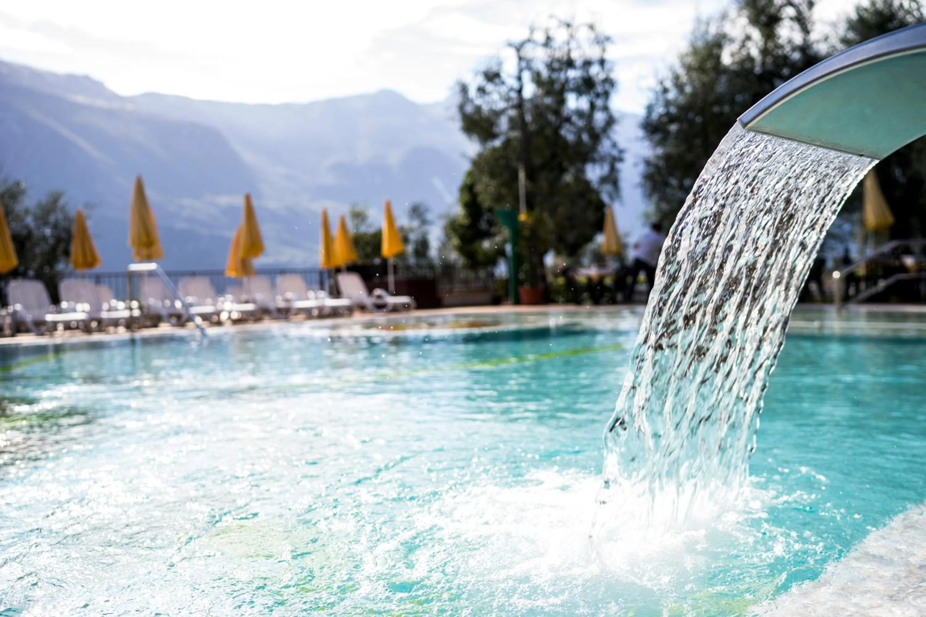 Swimming pool in Hotel Ilma Lake Garda Resort