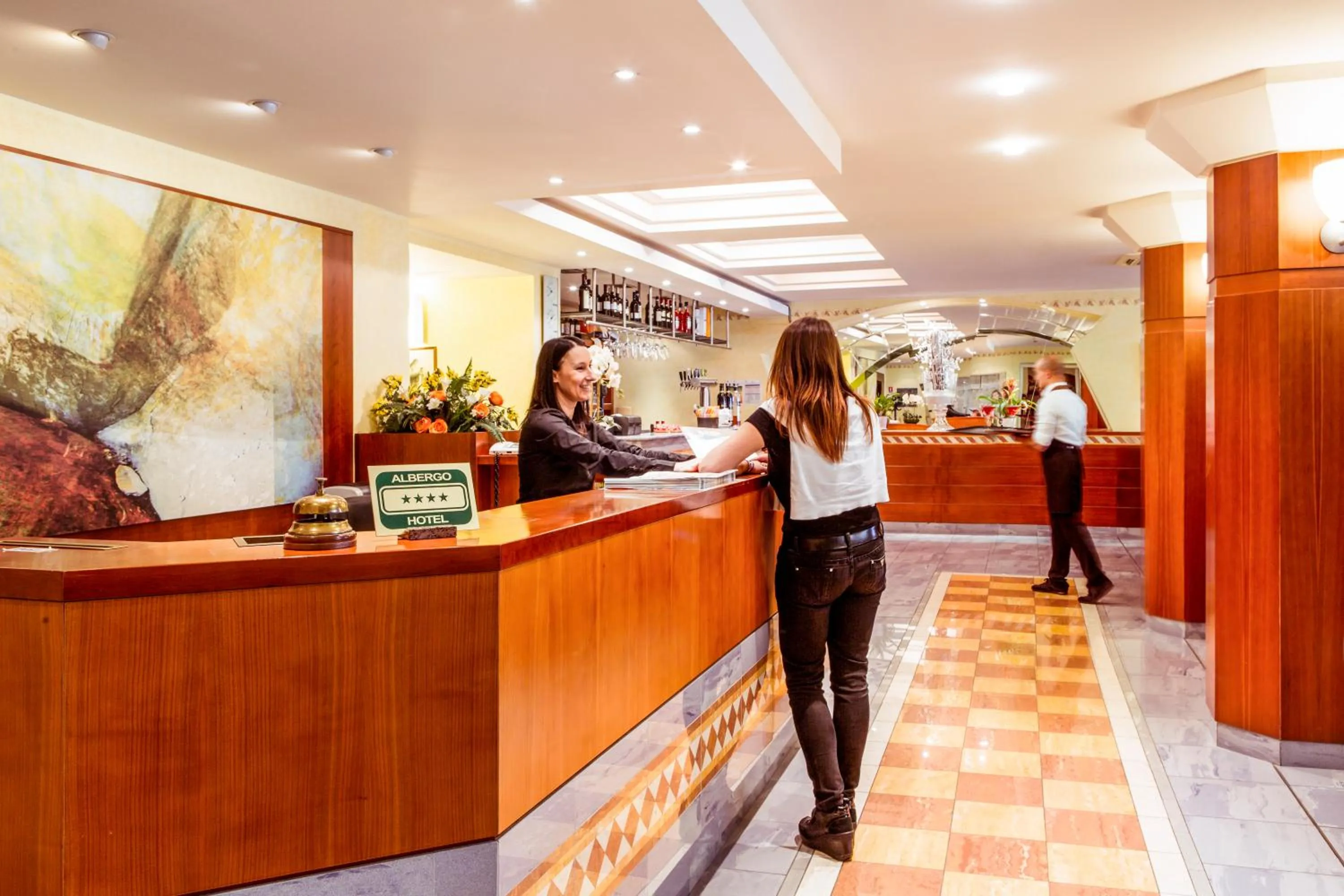 Lobby or reception in Hotel Ilma Lake Garda Resort