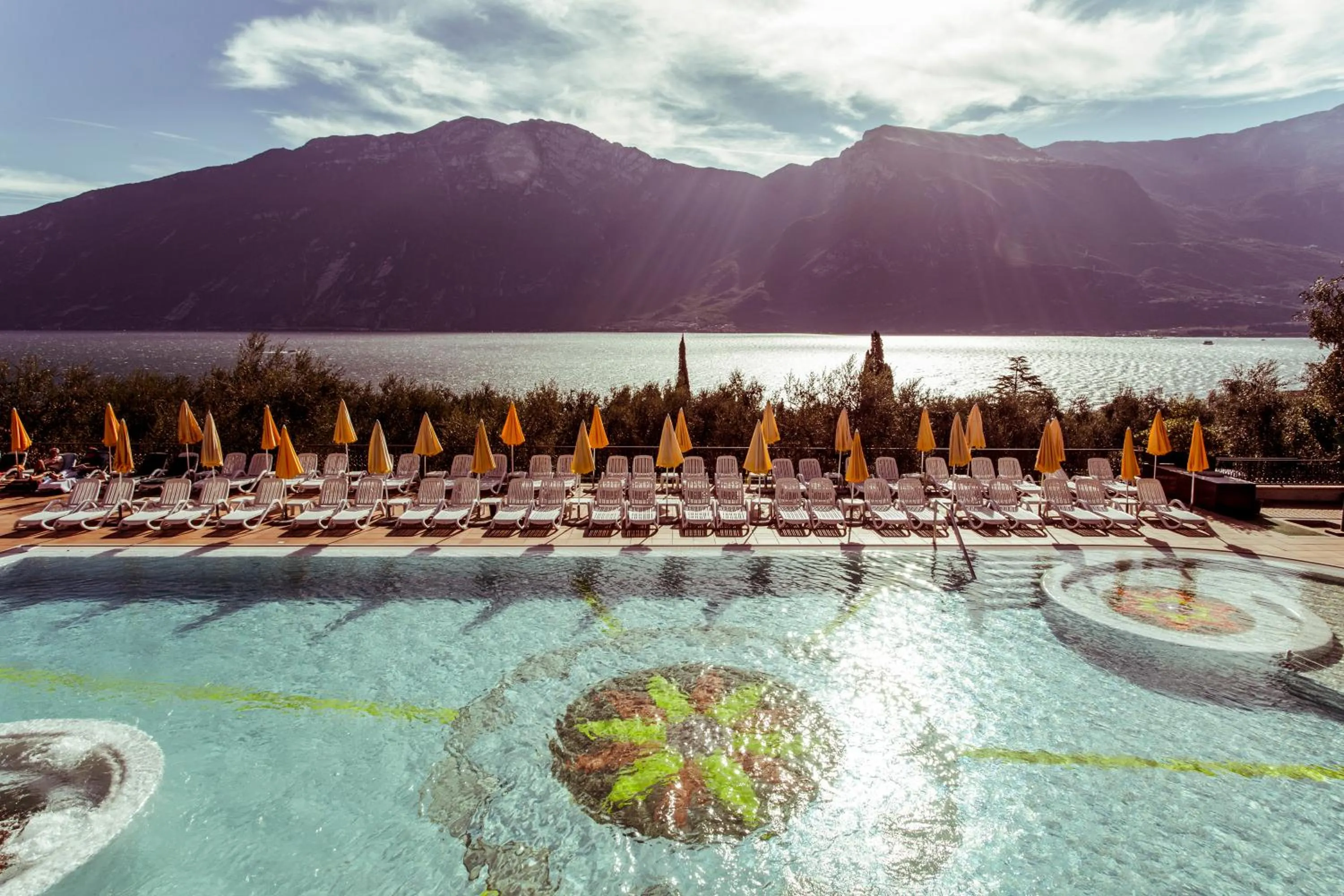 Swimming pool in Hotel Ilma Lake Garda Resort