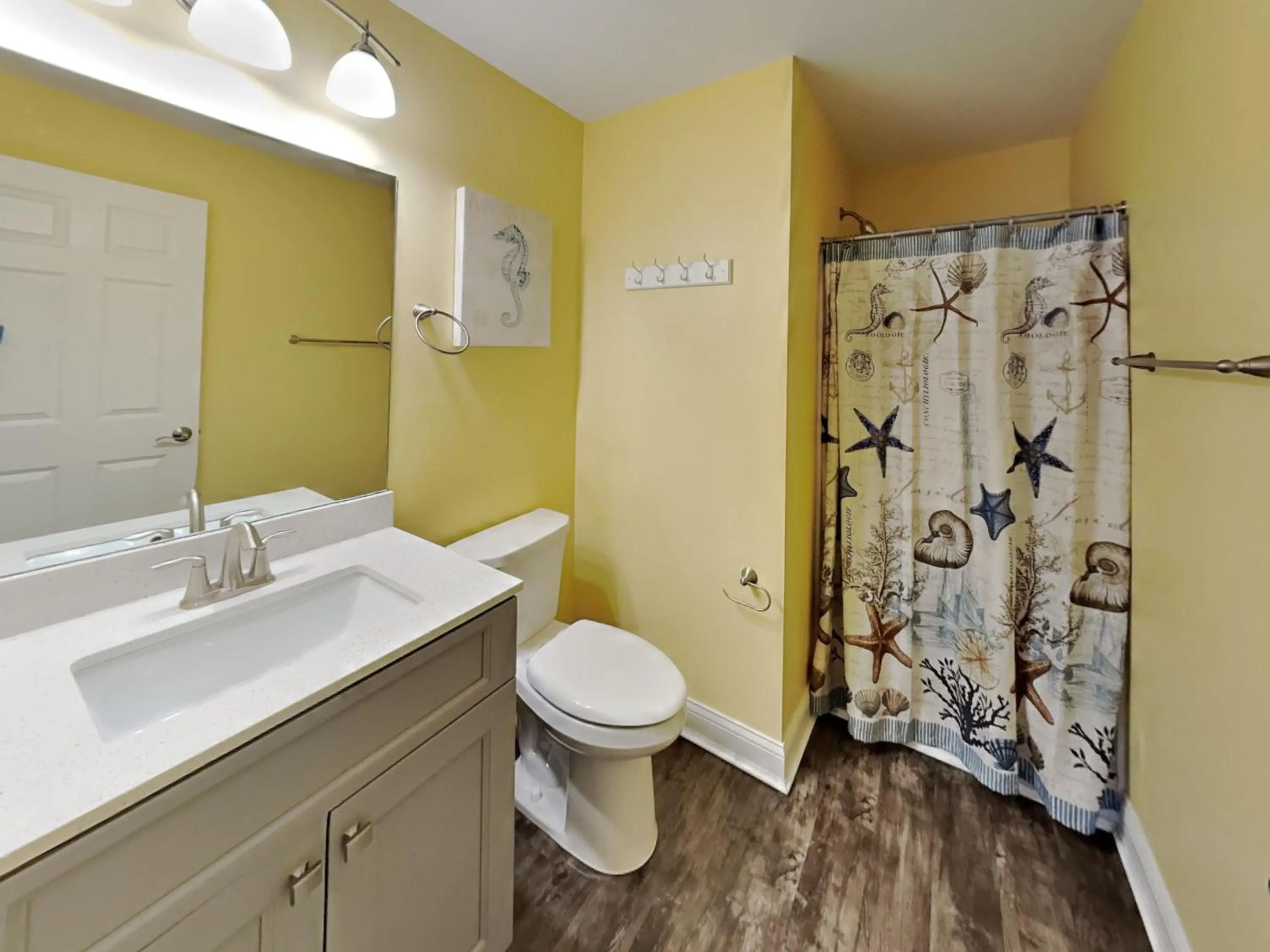 Put-in-Bay Waterfront Condo #104