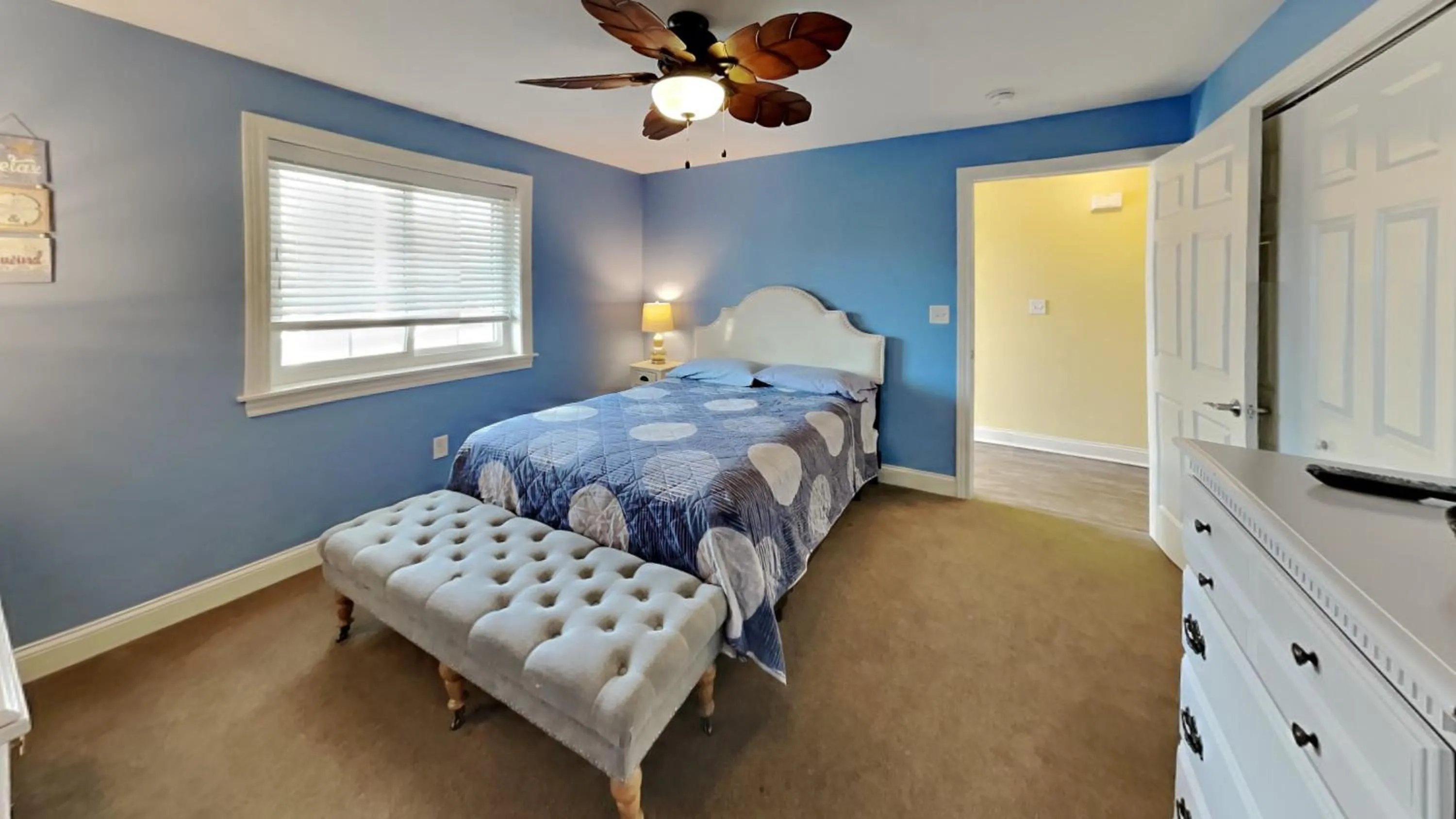 Put-in-Bay Waterfront Condo #106