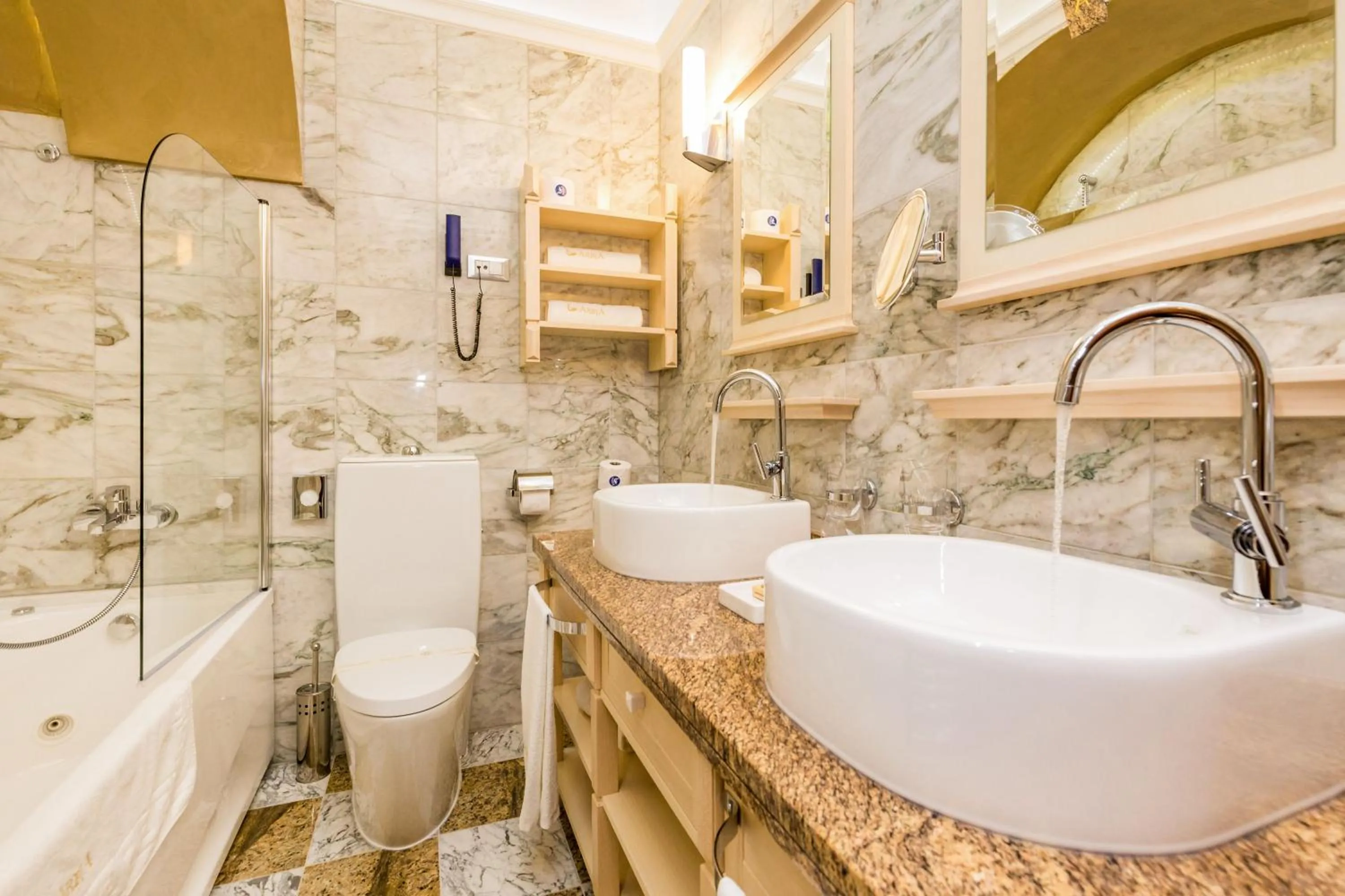 Bathroom in Villas Arbia - Margita Deluxe Beach Hotel