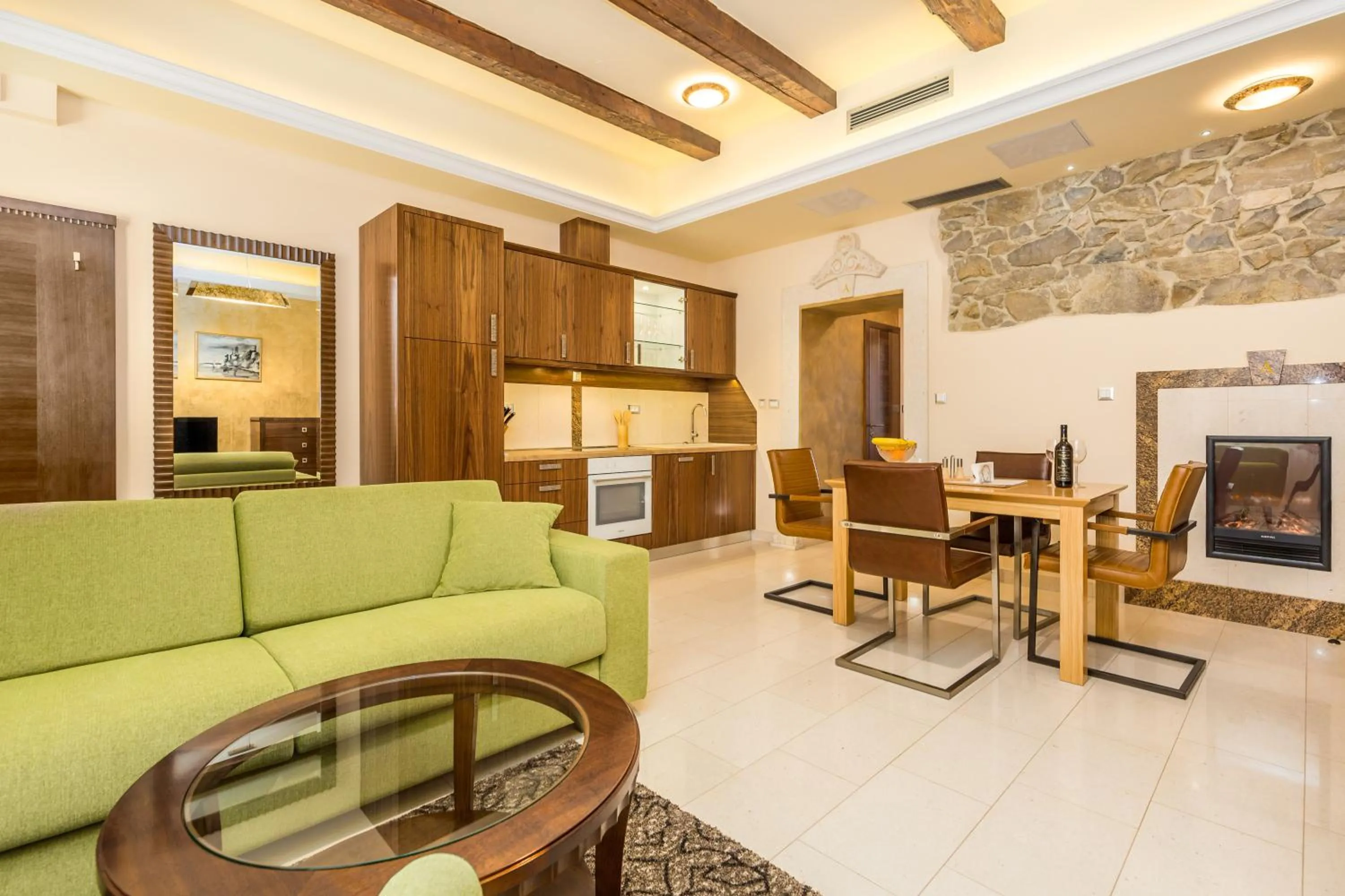 Kitchen or kitchenette in Villas Arbia - Margita Deluxe Beach Hotel