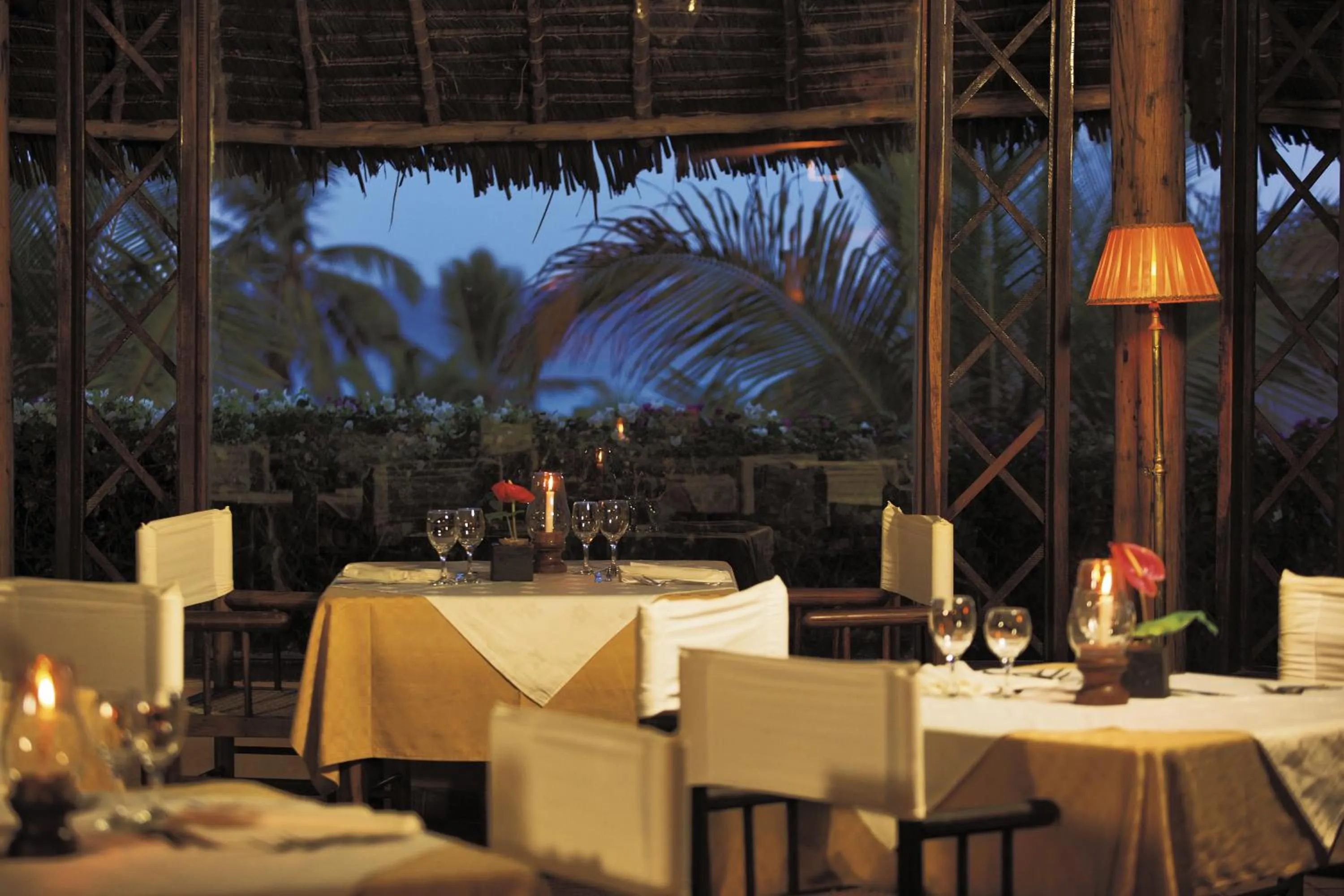 Restaurant/places to eat in Hotel Club Dongwe