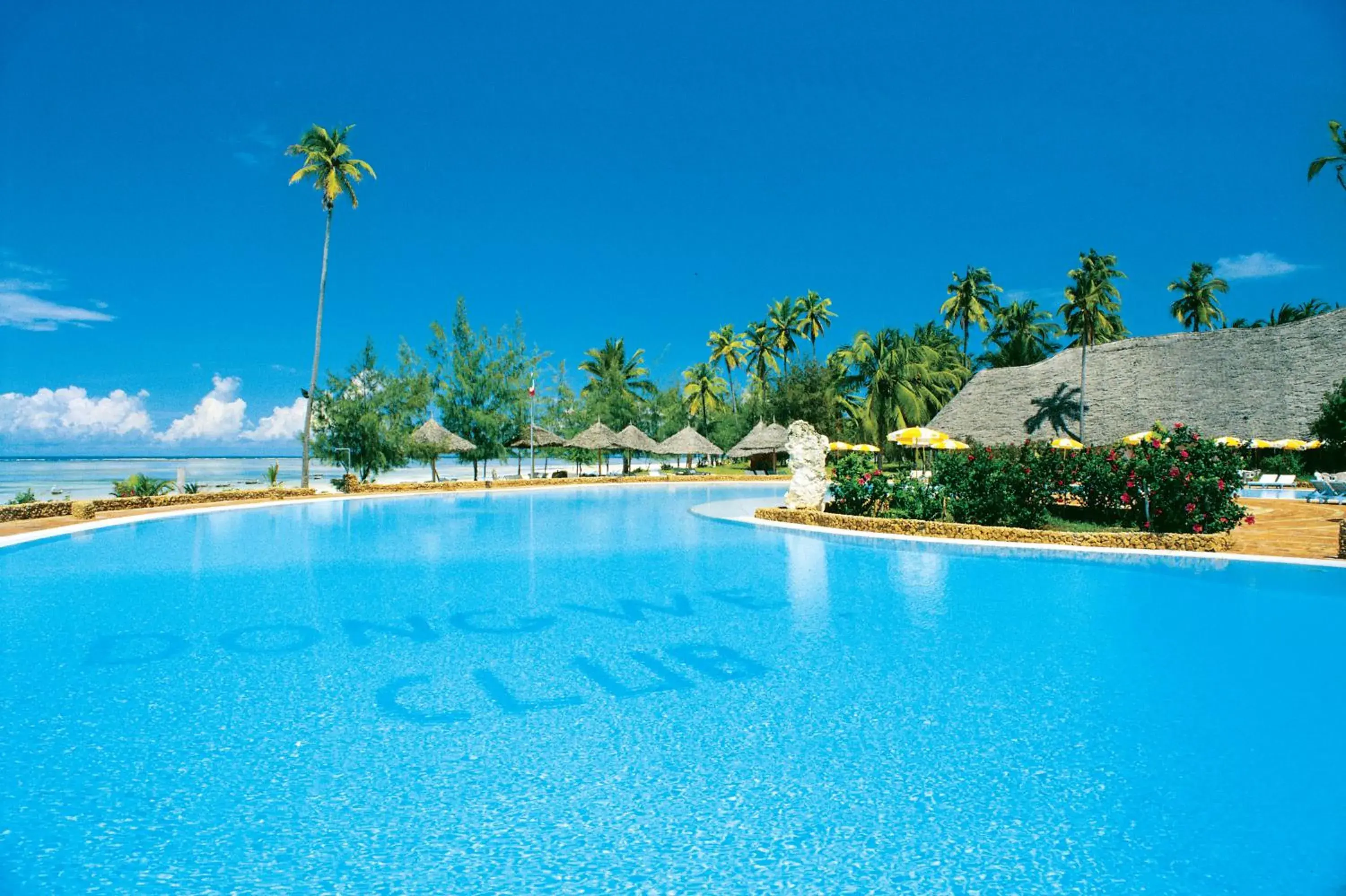 Swimming pool in Hotel Club Dongwe Swimming pool in Hotel Club Dongwe