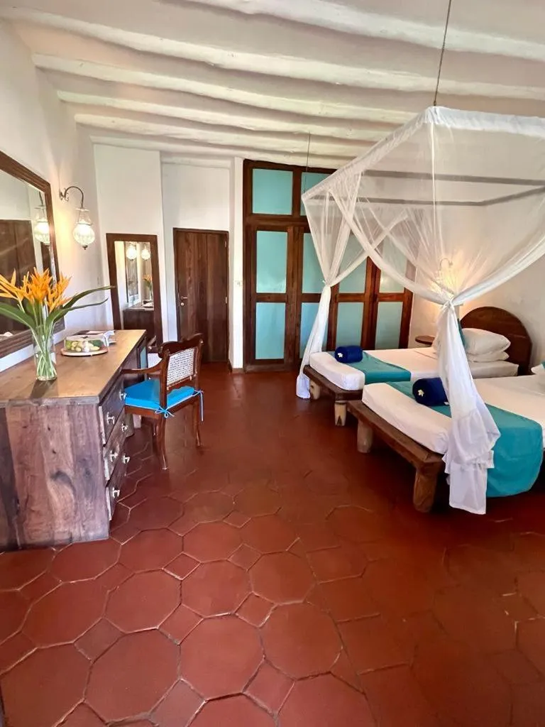 Photo of the whole room, Bed in Hotel Club Dongwe