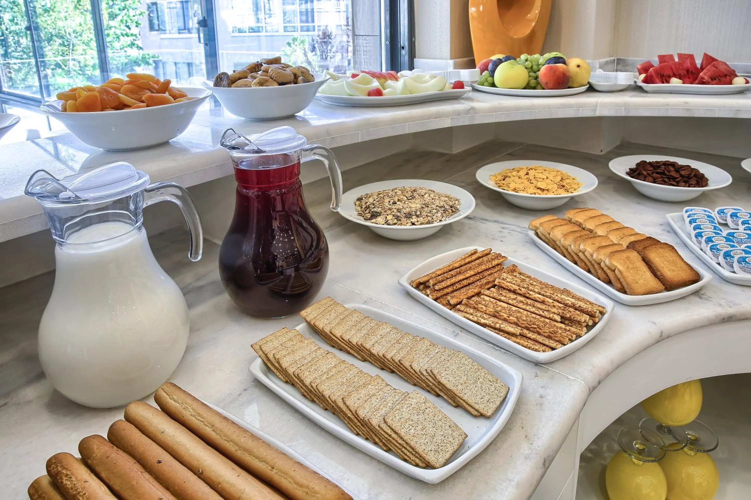 Buffet breakfast in City Hotel Residence