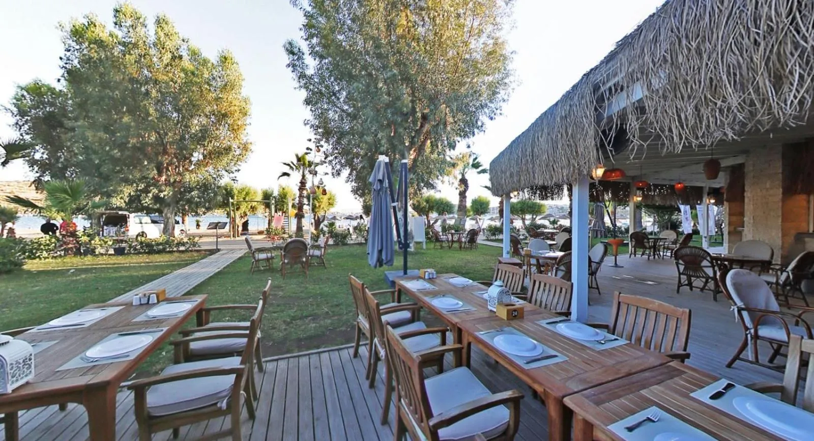 Restaurant/places to eat in Parkim Ayaz Hotel