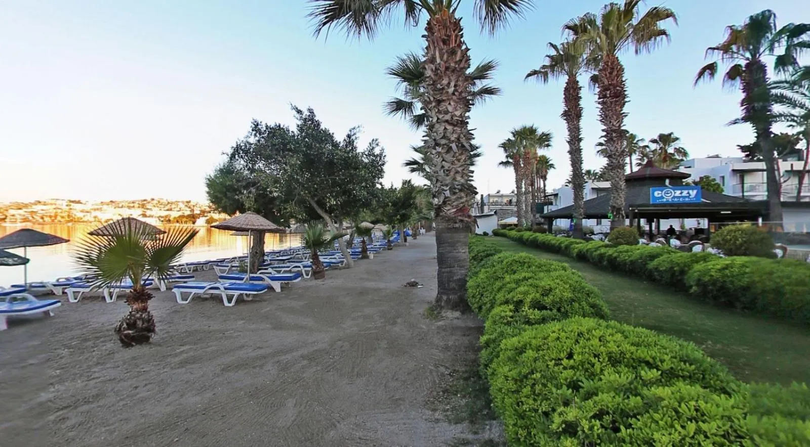 Beach in Parkim Ayaz Hotel