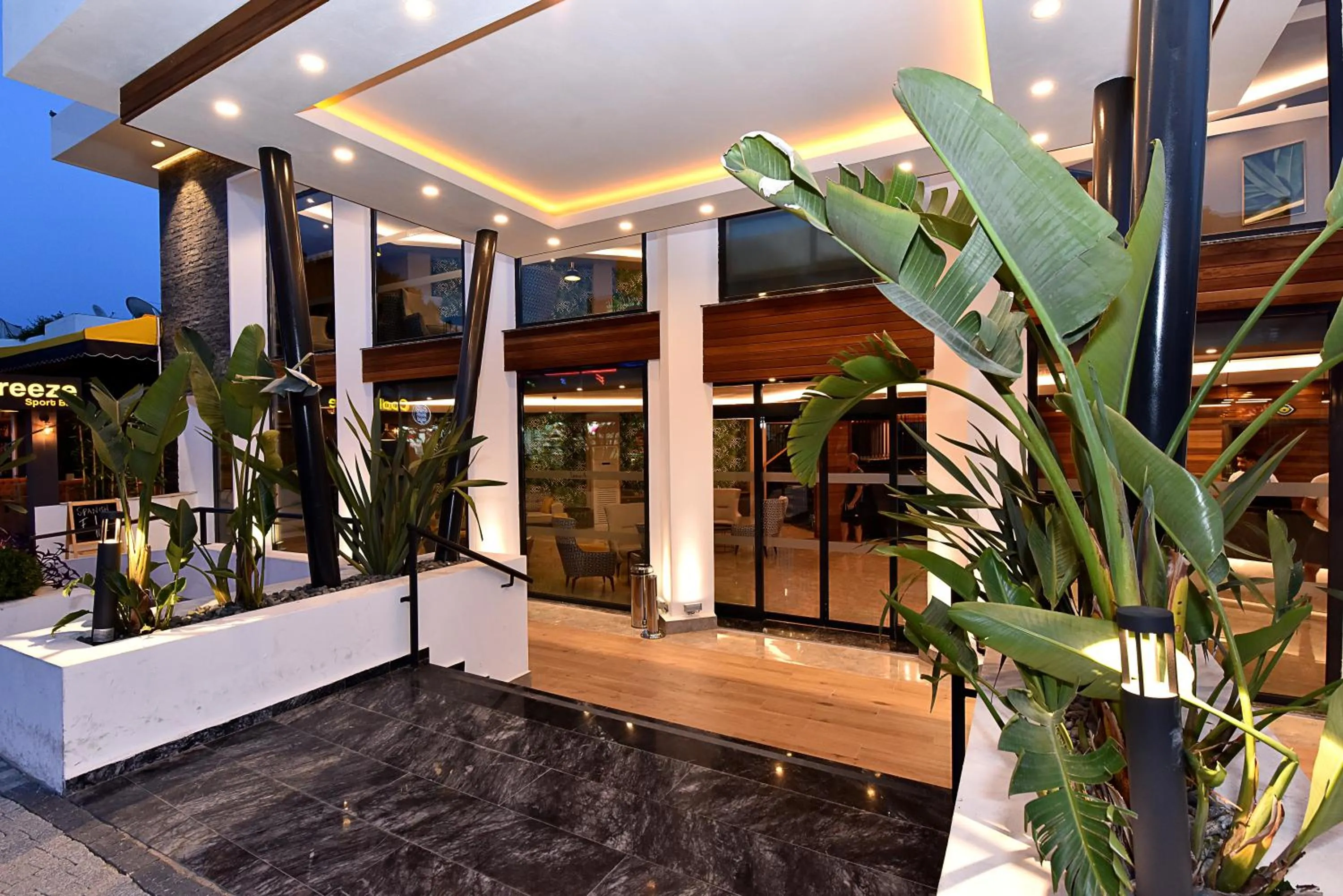 Facade/entrance in Parkim Ayaz Hotel