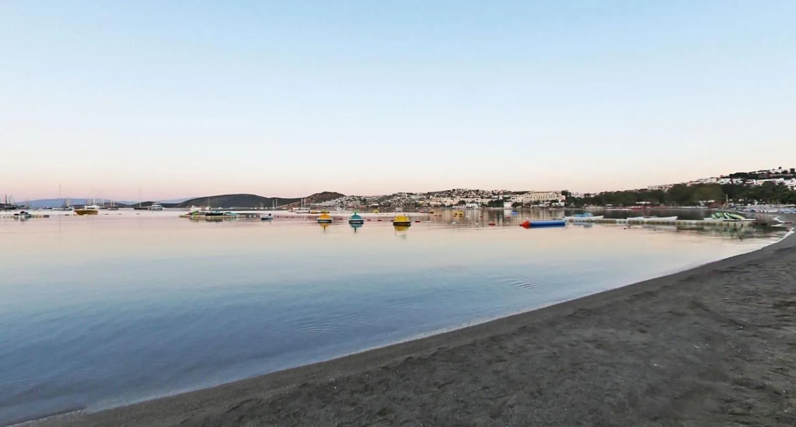 Beach in Parkim Ayaz Hotel