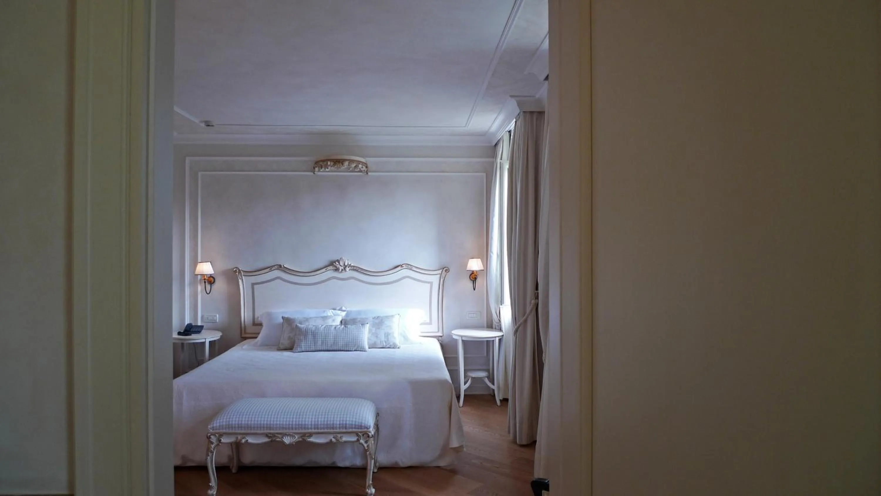 Bedroom, Bed in Garda Hotel San Vigilio Golf