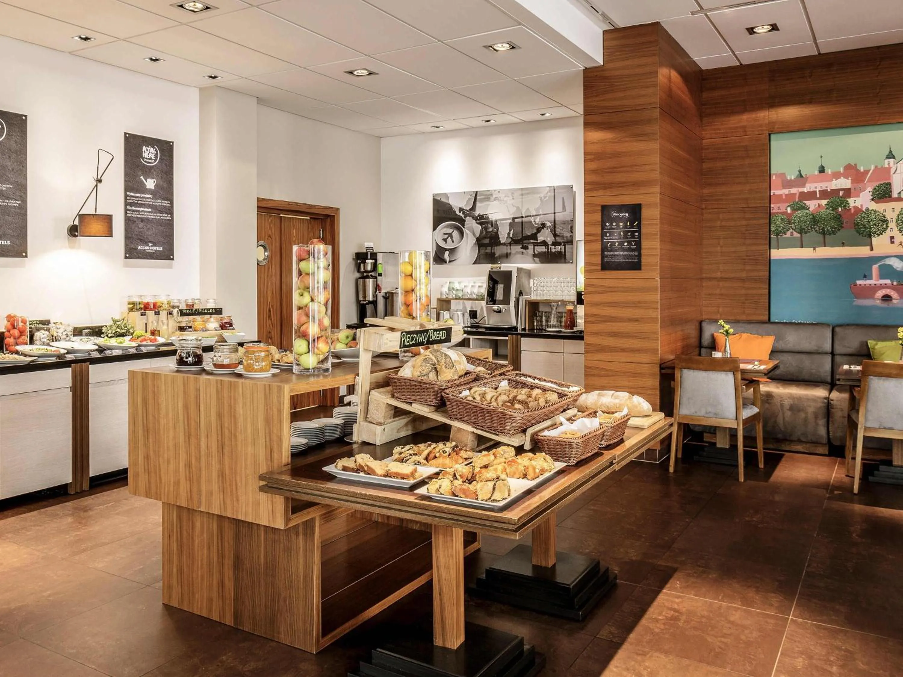 Breakfast in Mercure Warszawa Airport