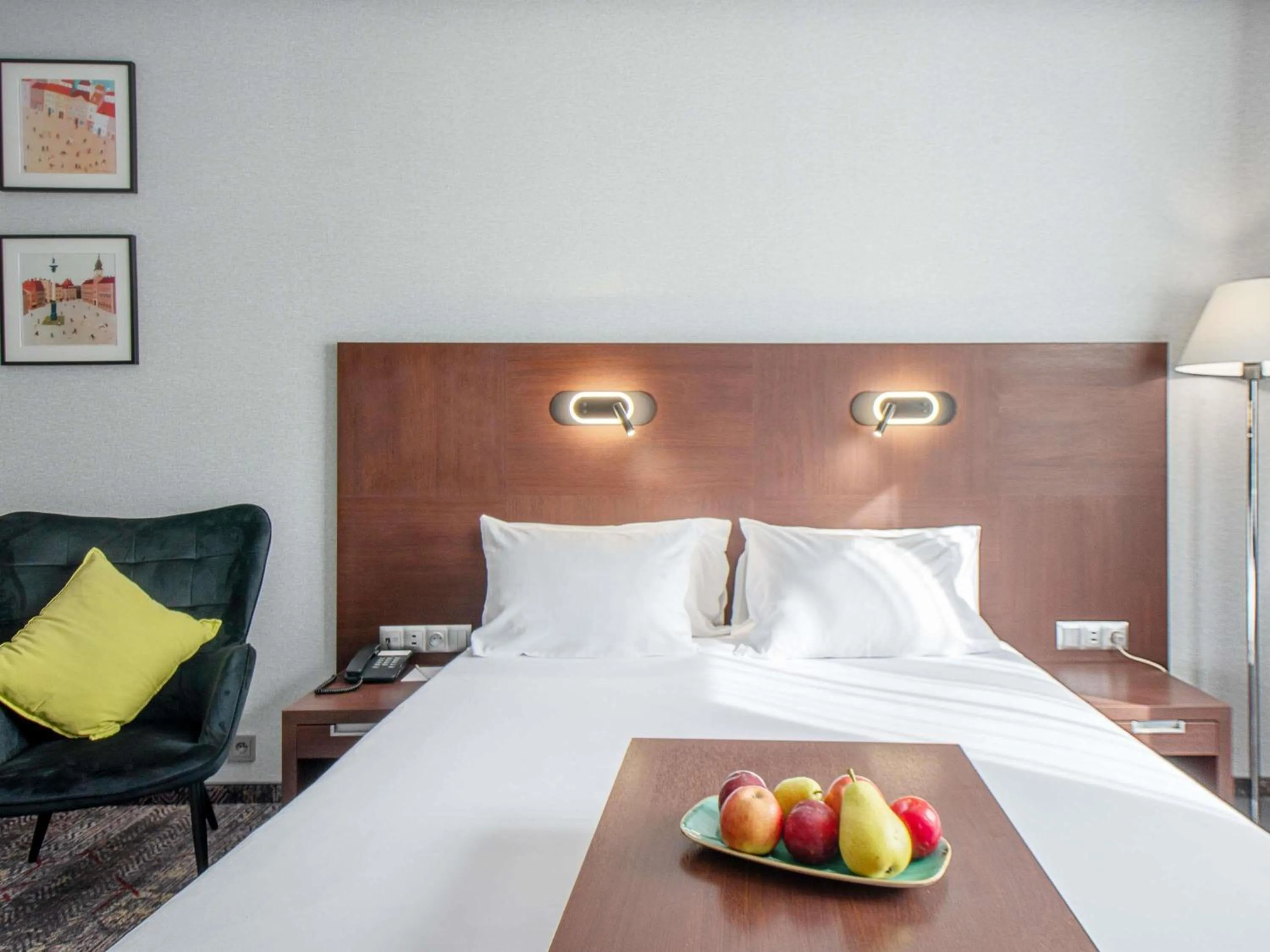 Bedroom, Bed in Mercure Warszawa Airport