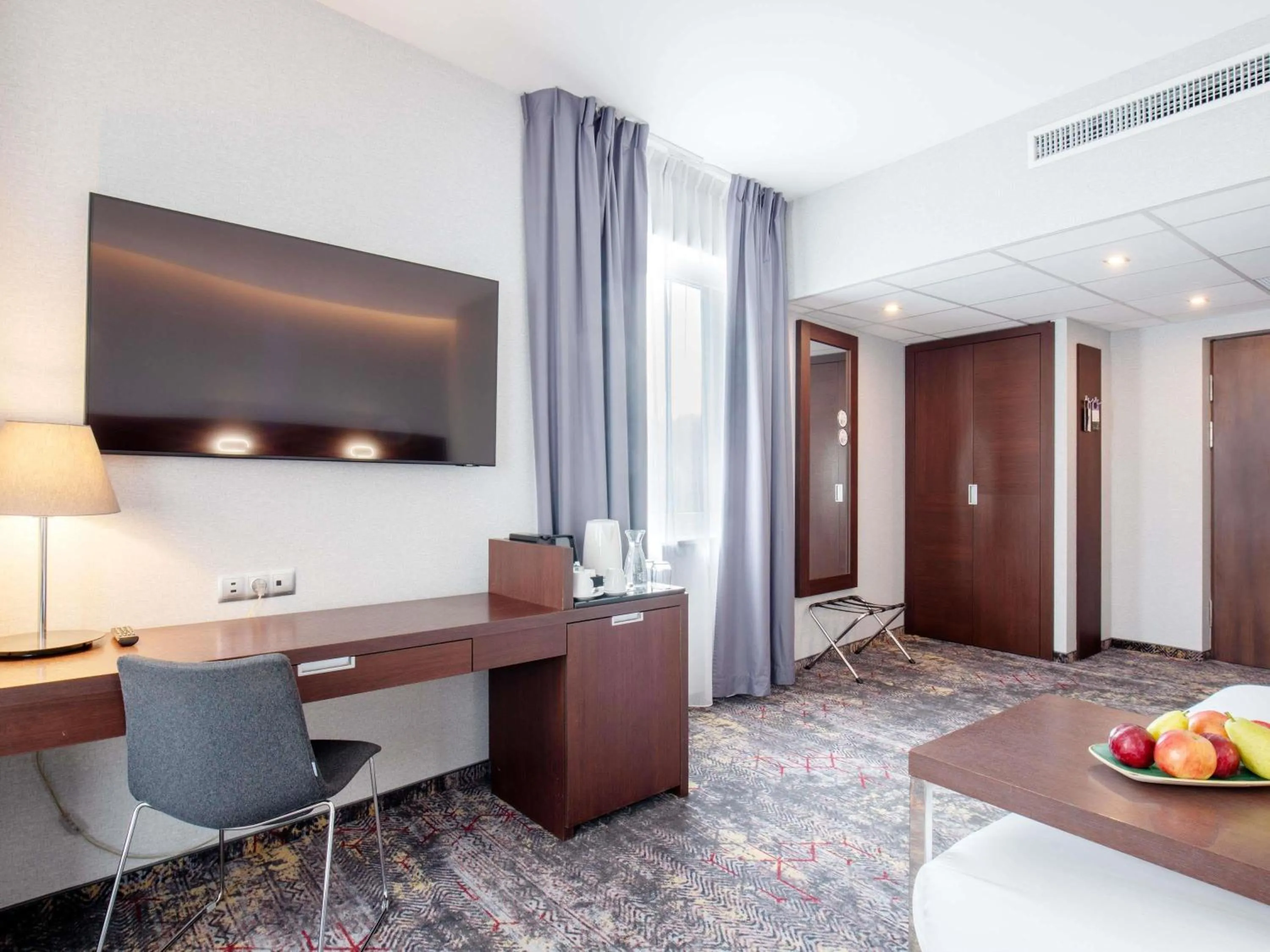 Bedroom in Mercure Warszawa Airport