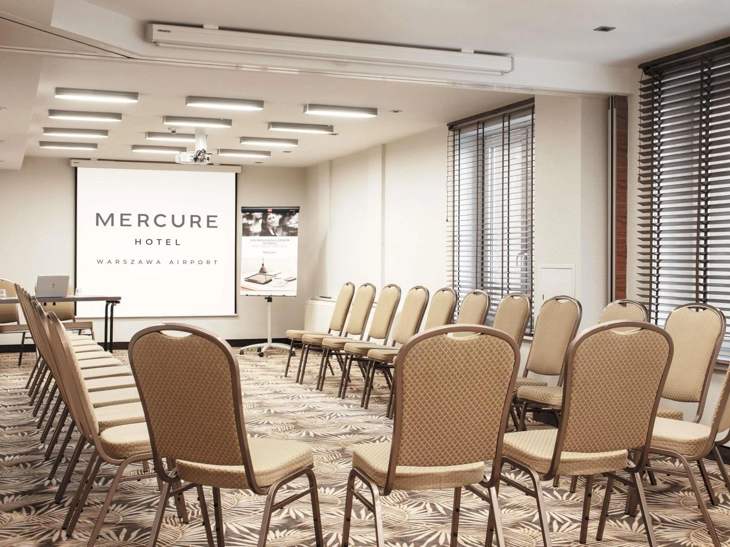 Meeting/conference room in Mercure Warszawa Airport