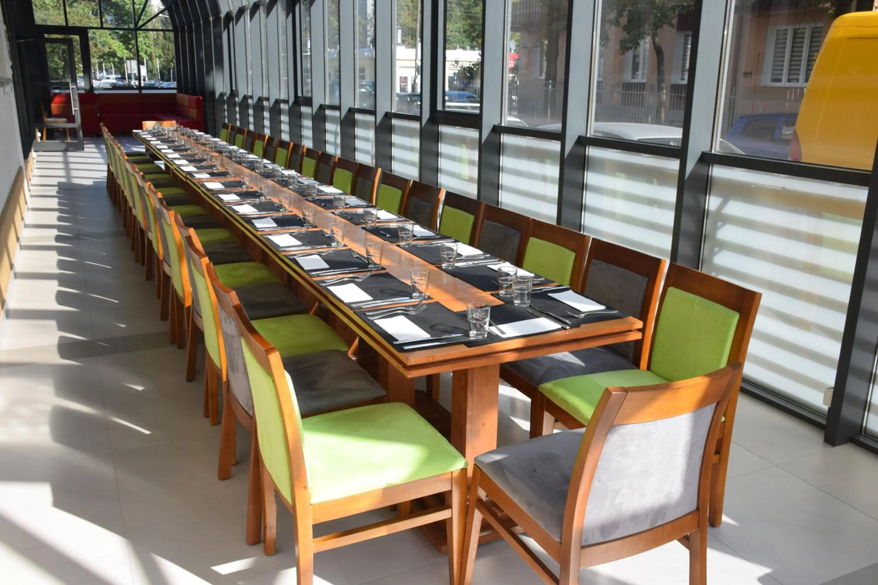 Patio in Mercure Warszawa Airport