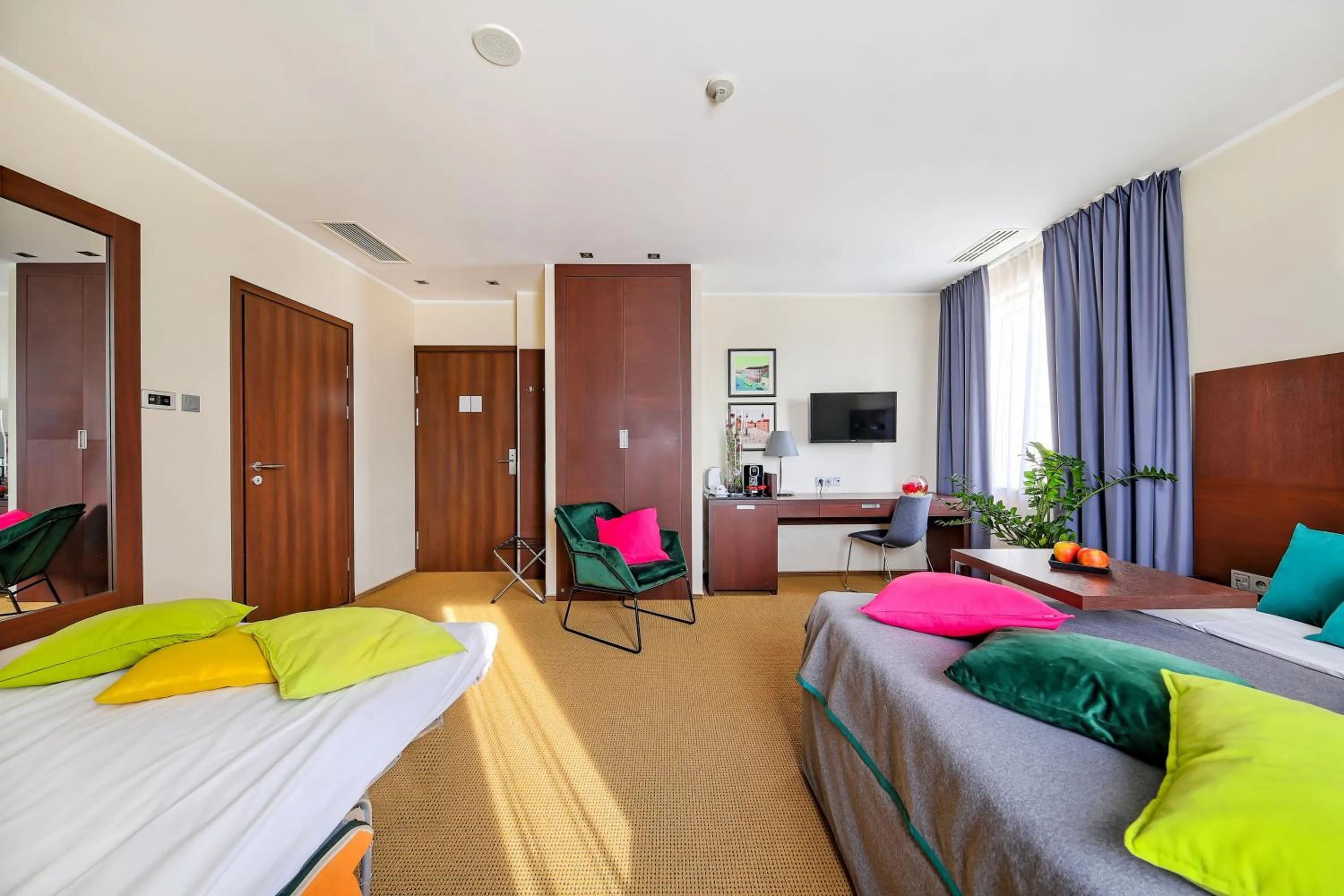 Photo of the whole room, Bed in Mercure Warszawa Airport