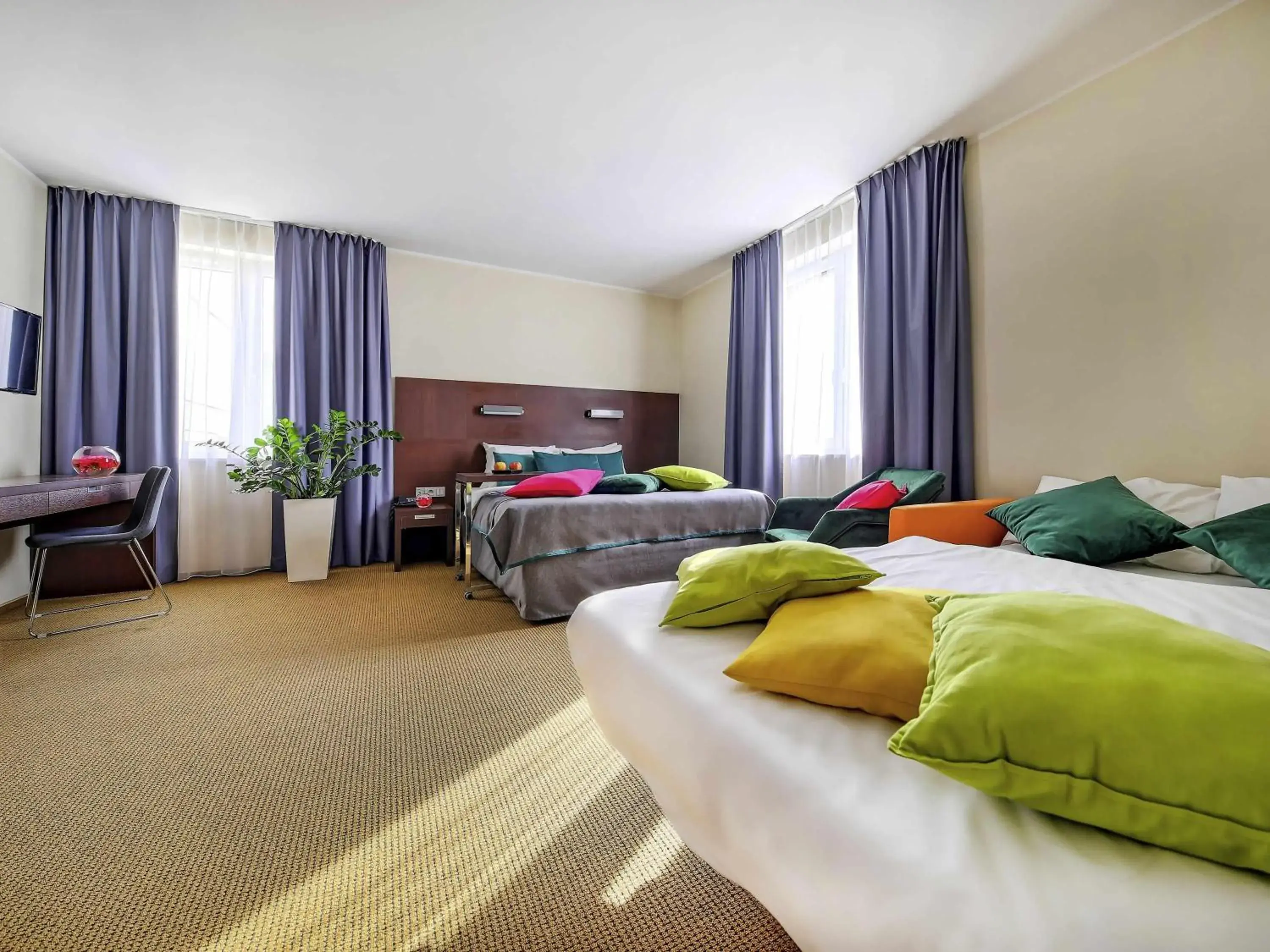 Standard Double Room with Sofa Bed - Disability Access in Mercure Warszawa Airport Standard Double Room with Sofa Bed - Disability Access in Mercure Warszawa Airport