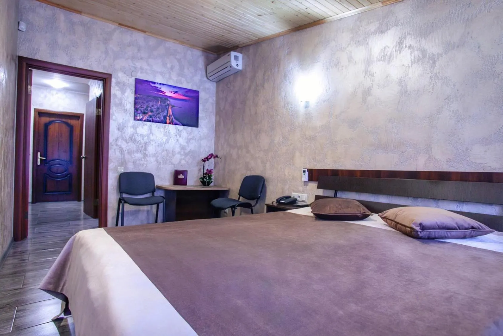 Bed in Hotel Fortuna