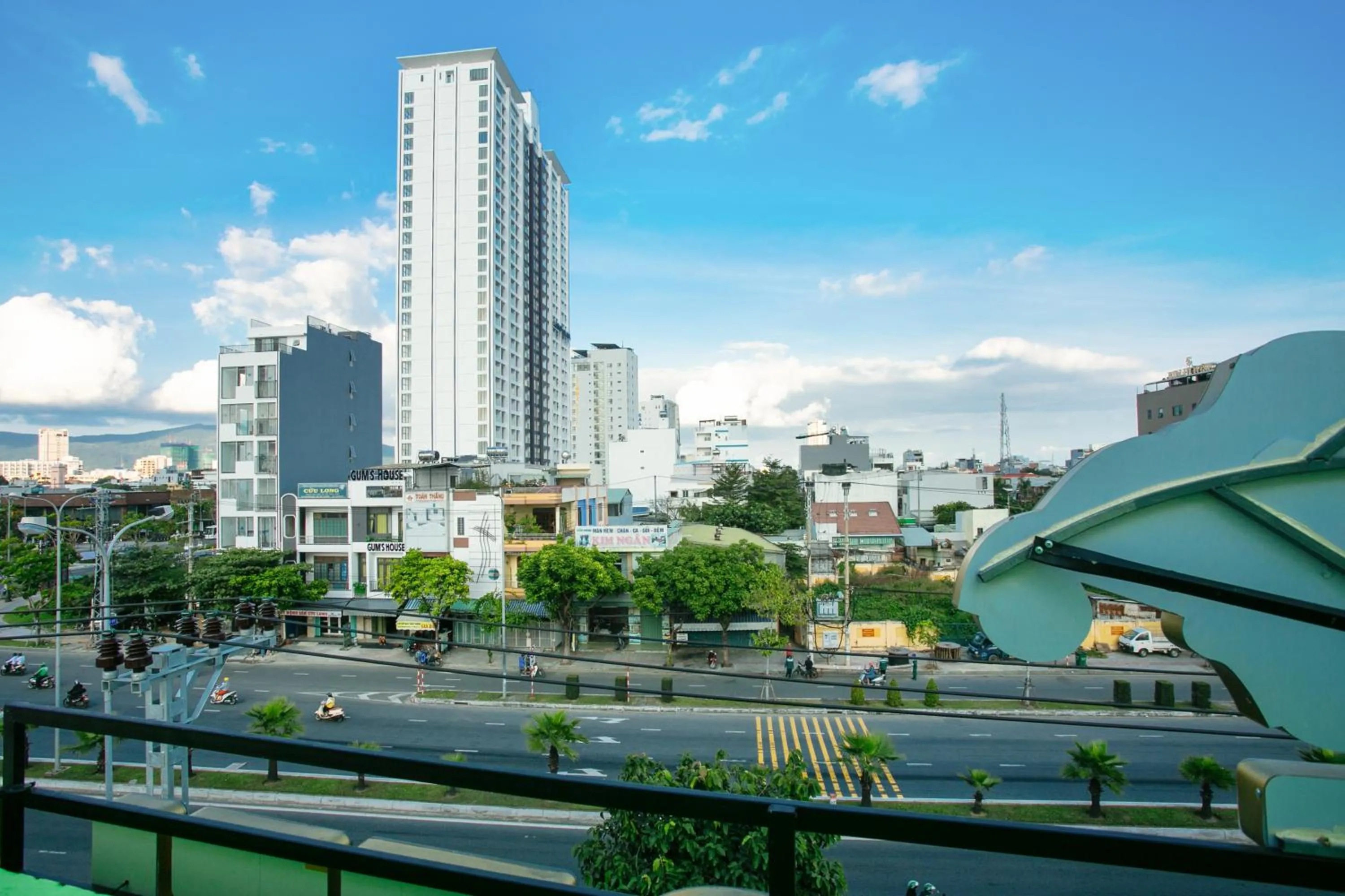 Neighbourhood in Honey Hotel Da Nang