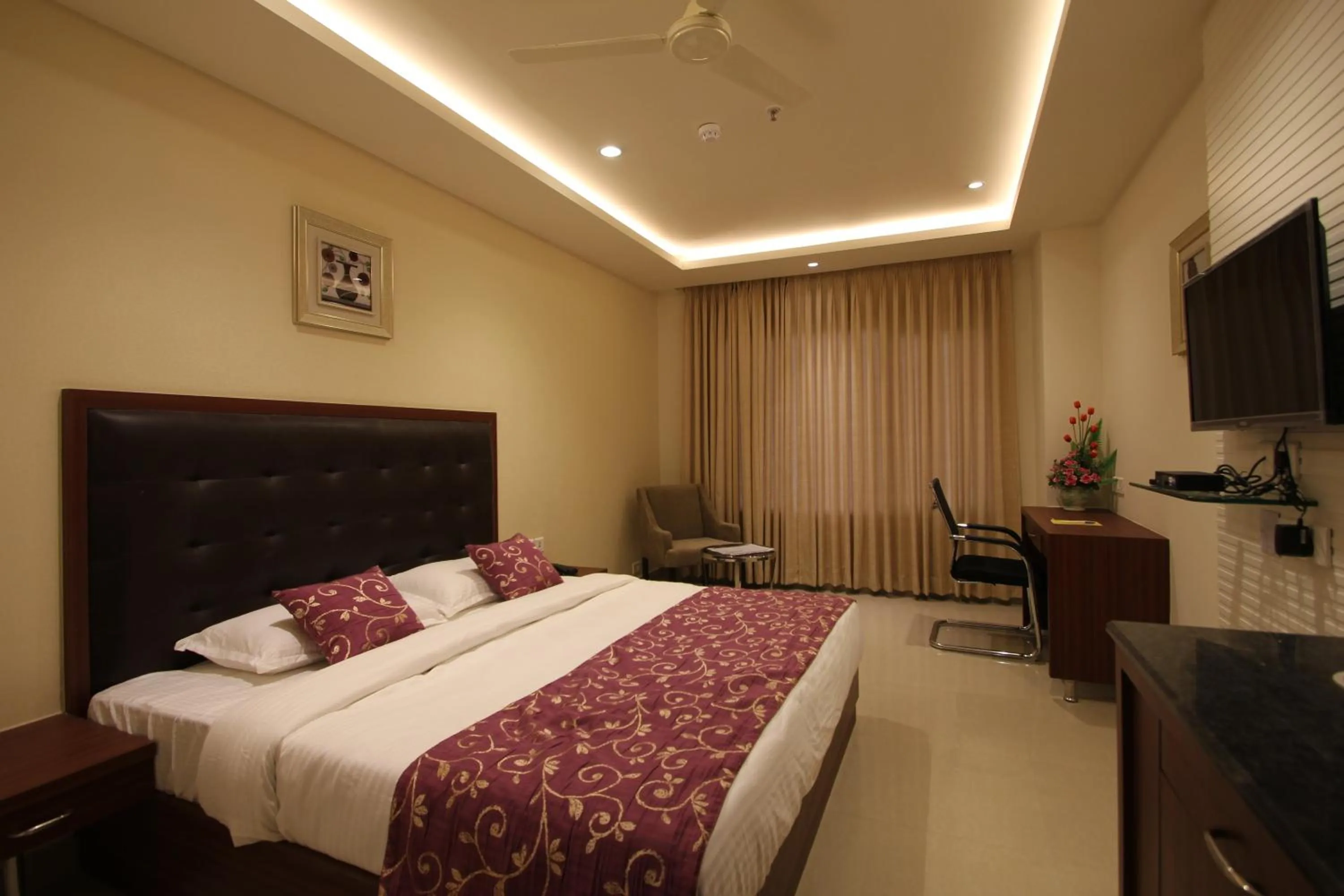 Photo of the whole room in Hotel Hyderabad Grand